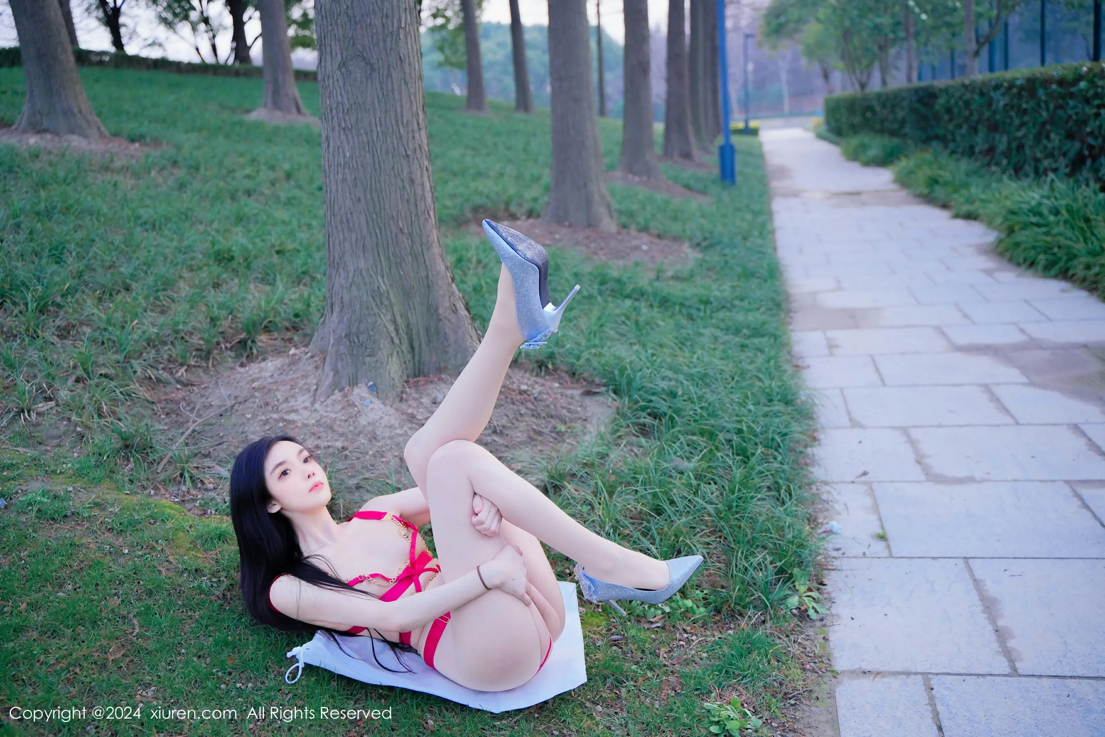  XiuRen 秀人 No.8489 龙雪儿 [49P]第4张