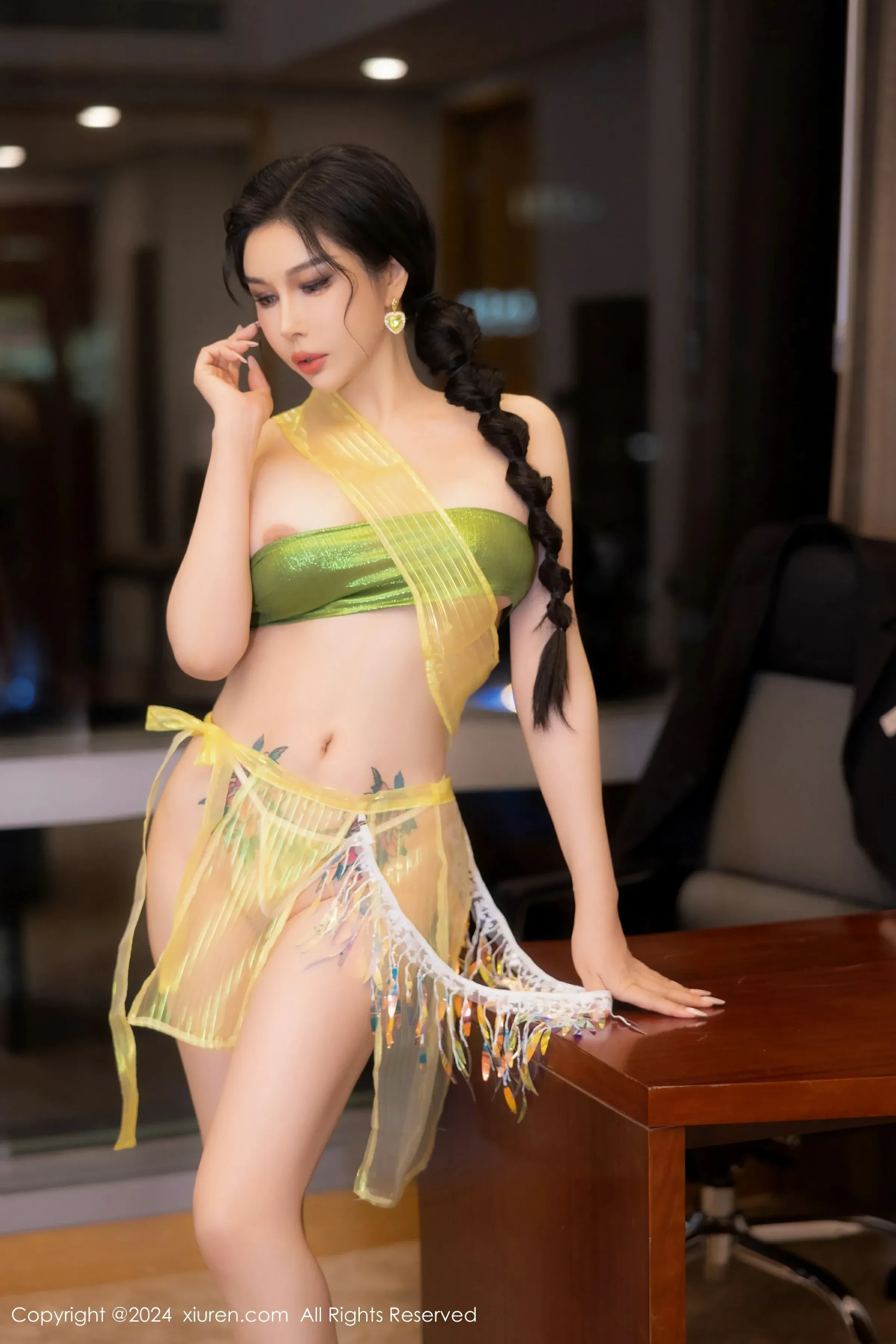  XiuRen 秀人 No.8913 田冰冰 [55P]第3张