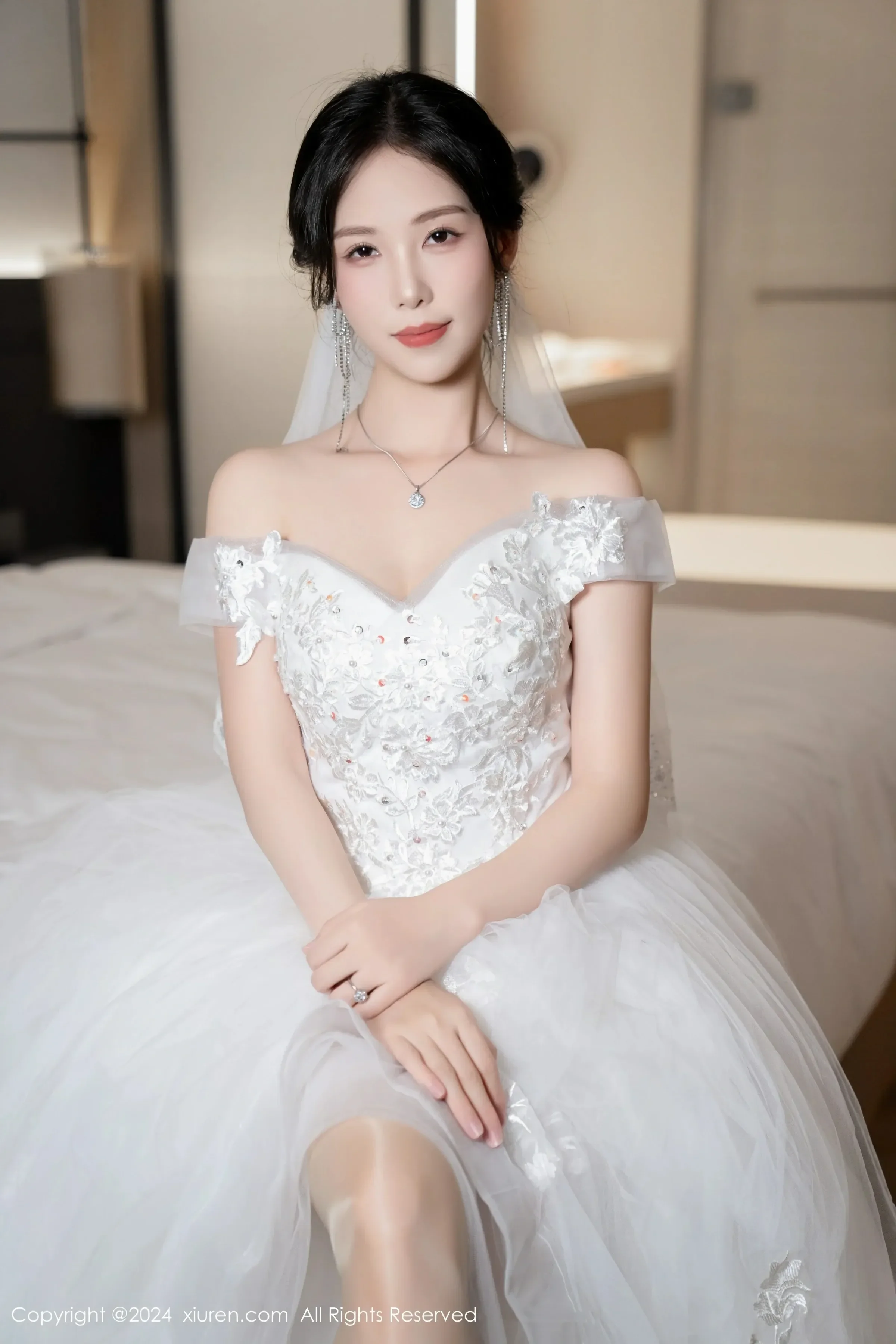  XiuRen 秀人 No.8998 利世 [100P]第8张