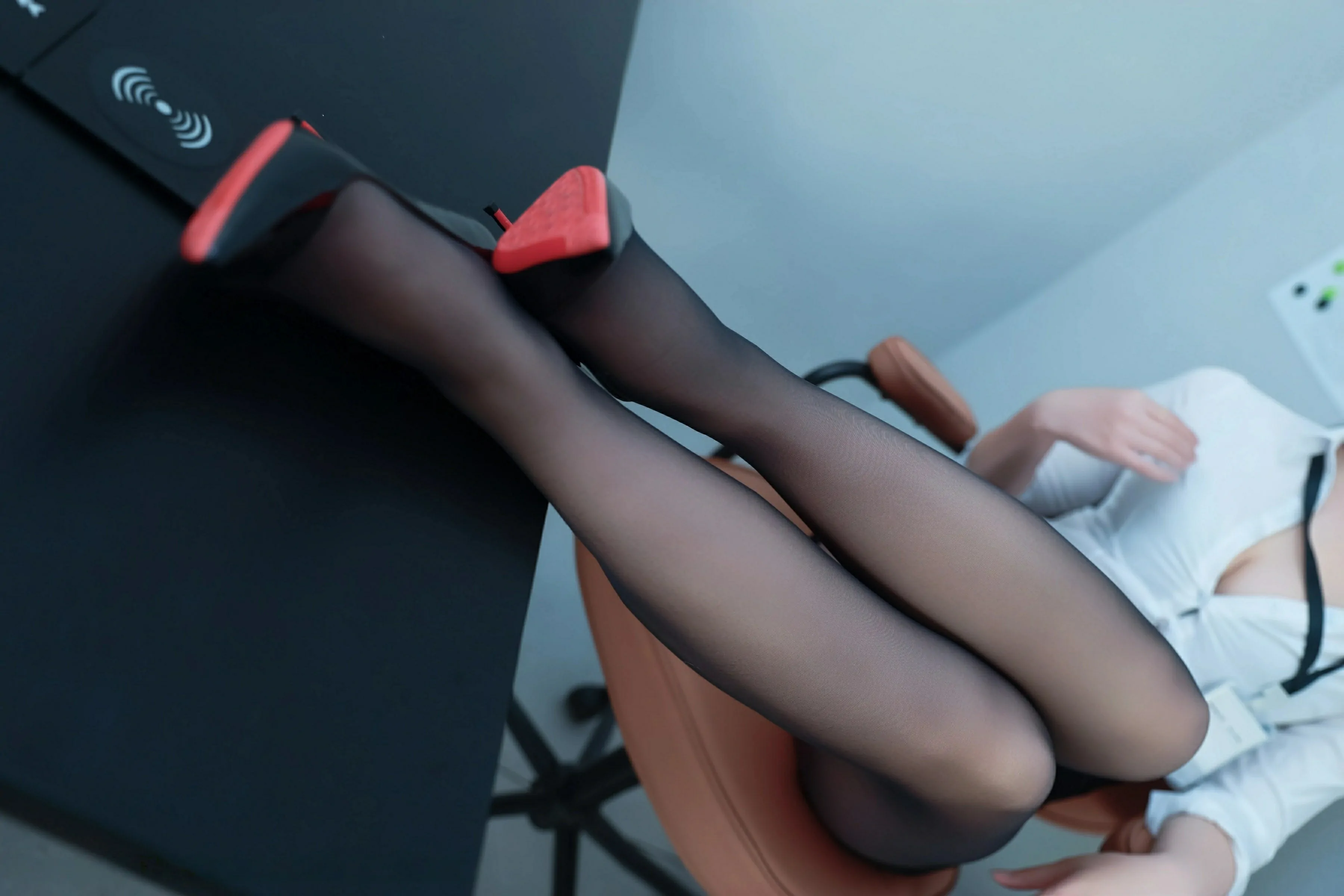  秀人网 No.10406 南乔 [103P]第15张