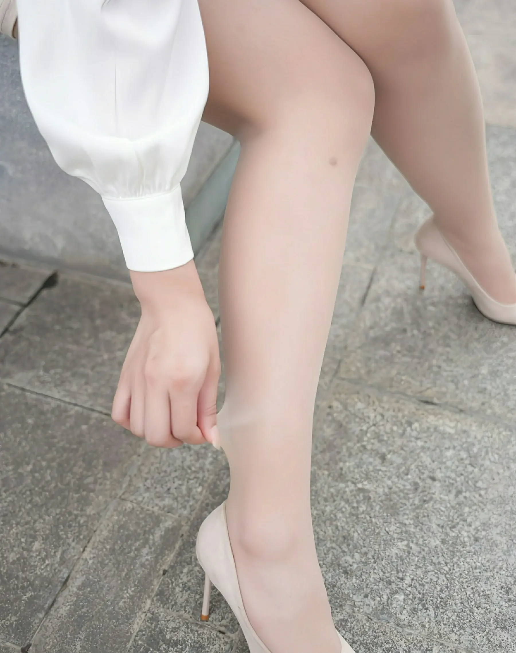  秀人网 No.10735 南乔 [66P]第3张