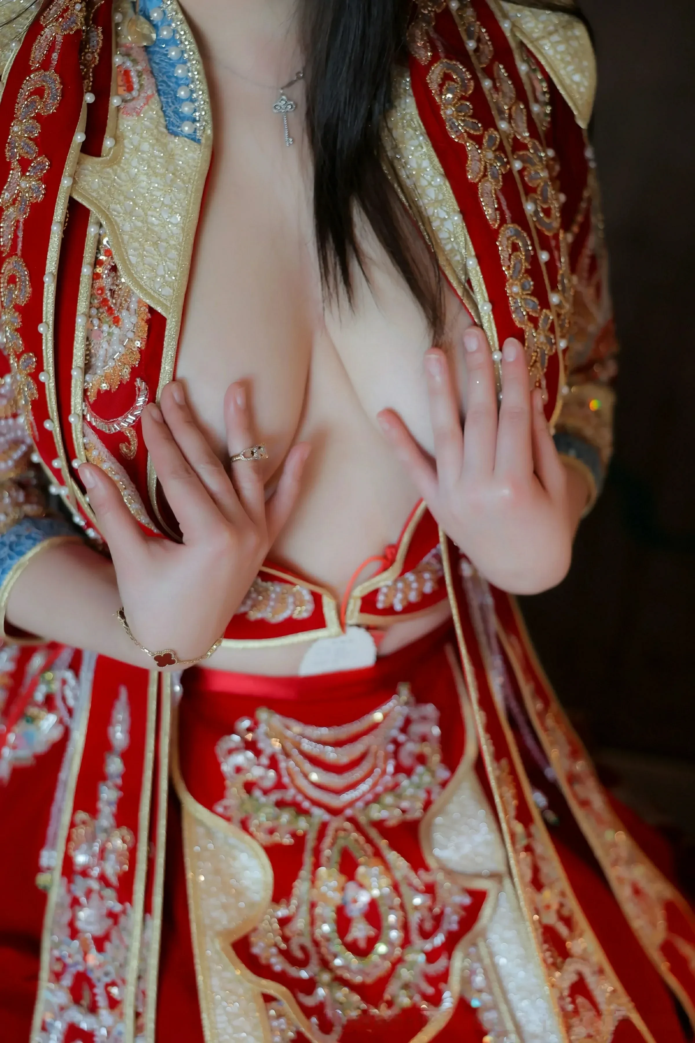  XiuRen 秀人 No.9869 林若凡F [76P]第2张