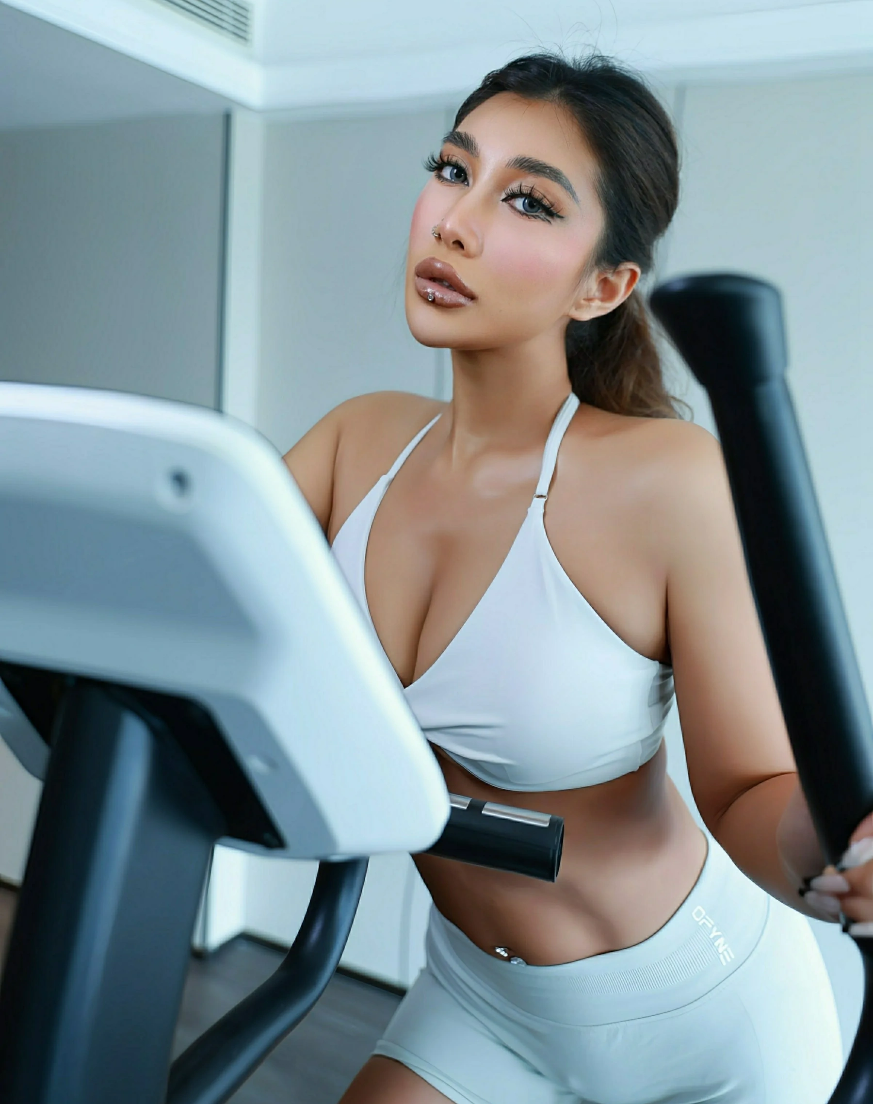  秀人网 No.10621 FE- [70P]第8张