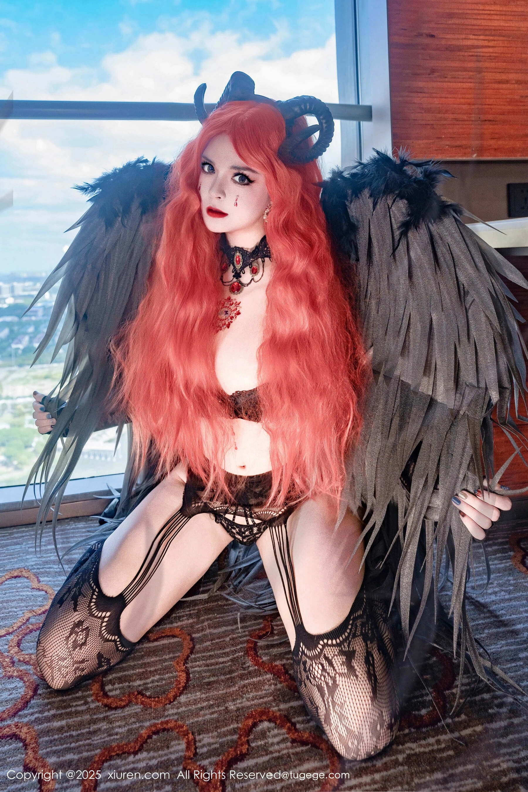  秀人网 伊丽莎有点白 Vol.10994 [66P]第3张