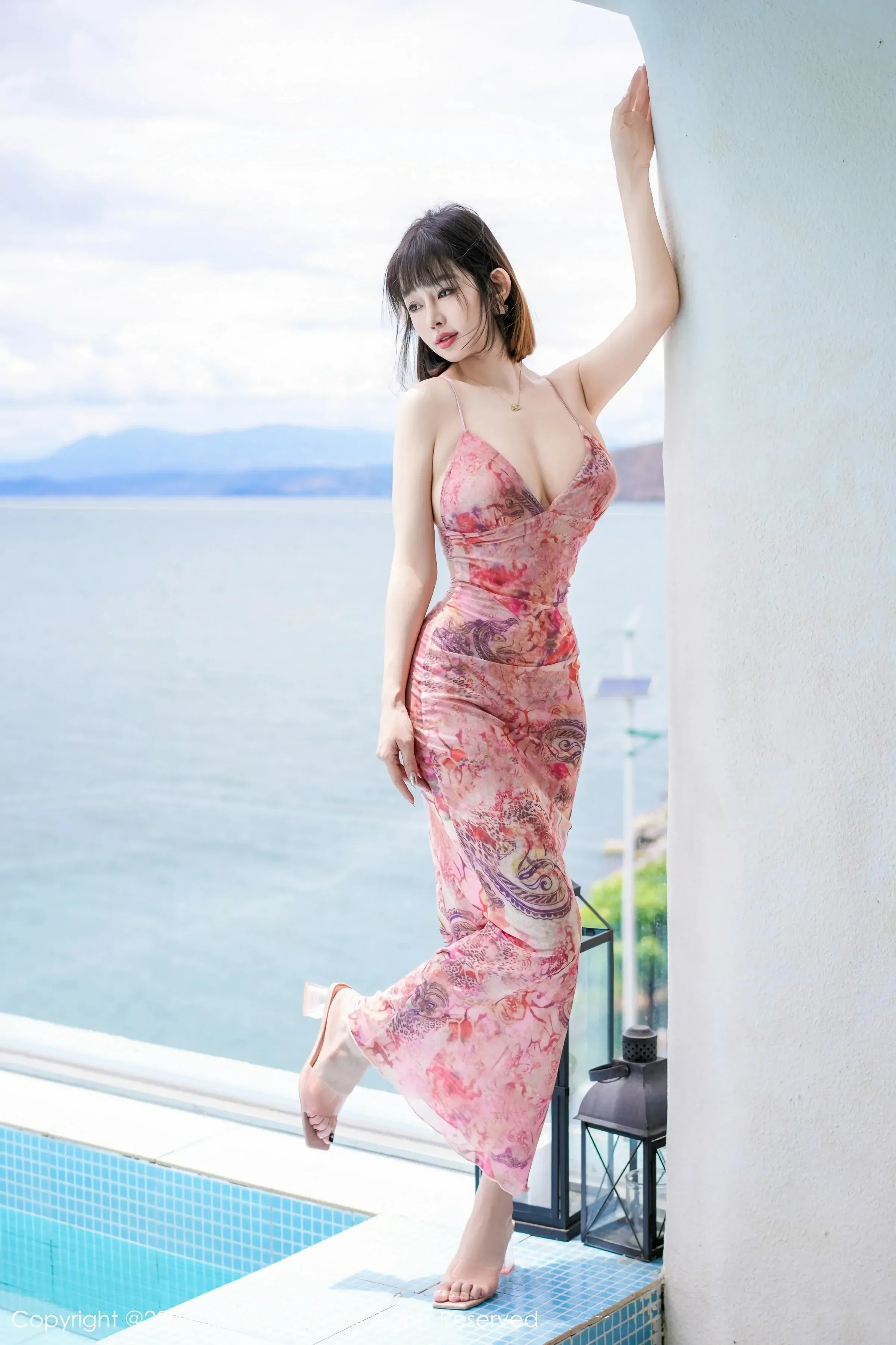  XiuRen 秀人 No.9025 王雨纯 [71P]第6张