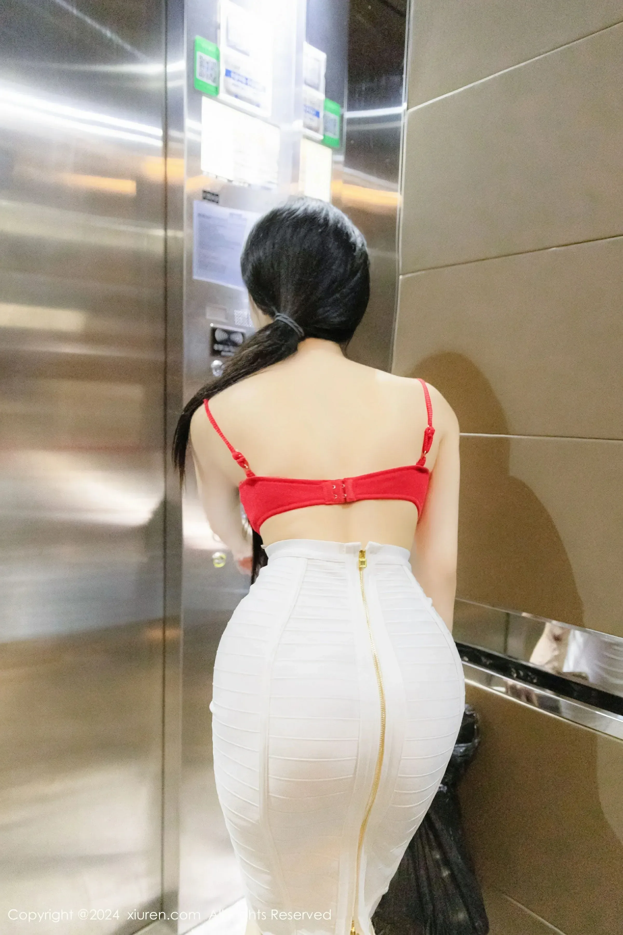  XiuRen 秀人 No.8794 龙雪儿 [55P]第8张