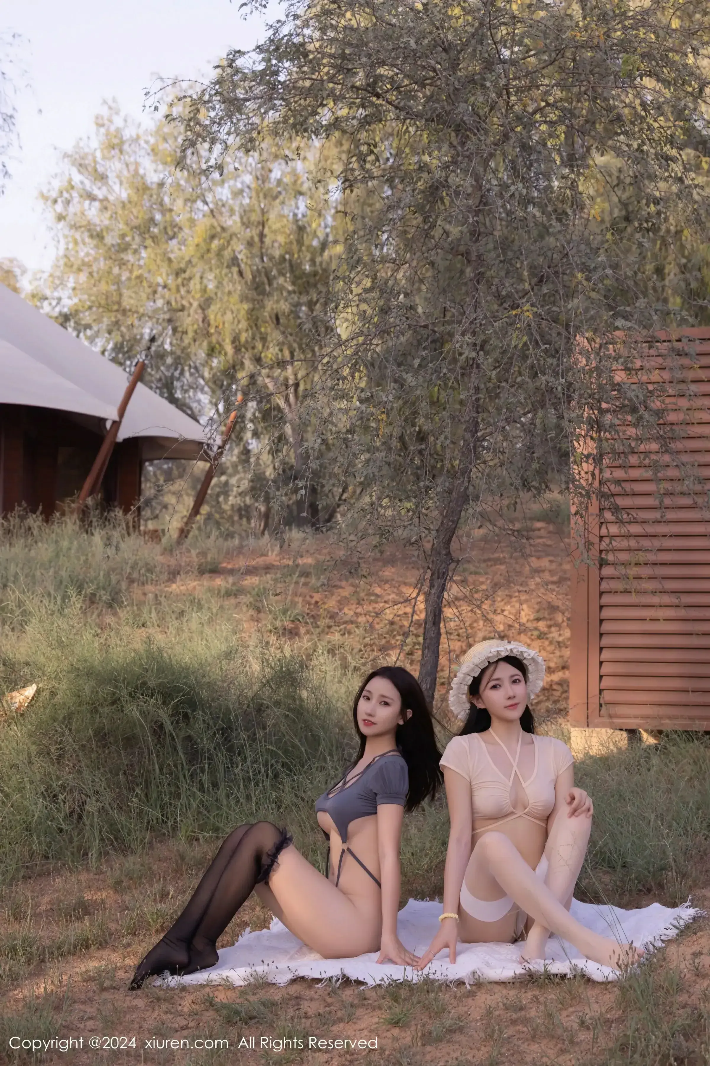  XiuRen 秀人 No.8997 鱼子酱Fish & 杏子Yada [80P]第1张