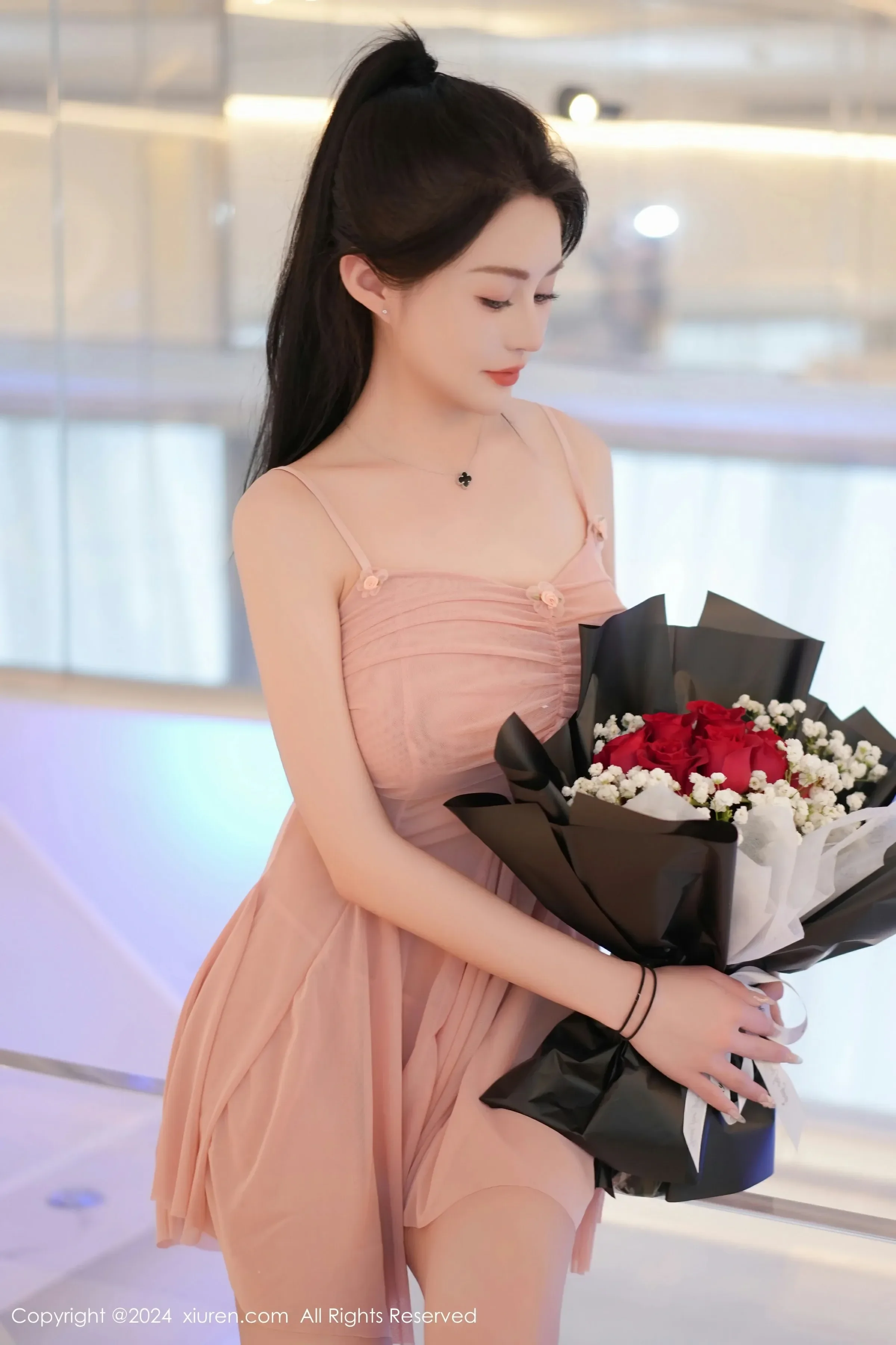  XiuRen 秀人 No.8395 林幼一 [120P]第1张