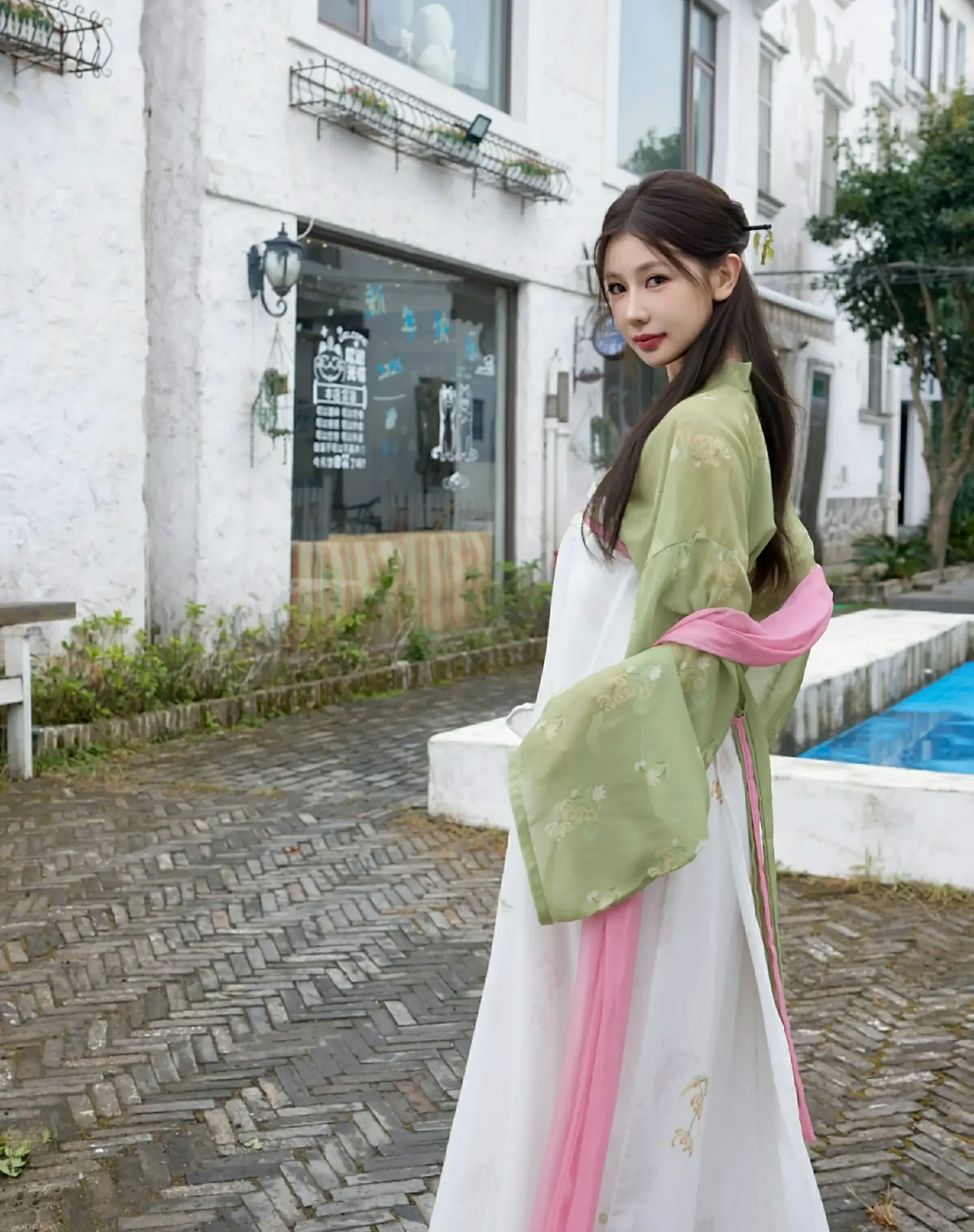  秀人网 No.10834 尹甜甜sunny [83P]第4张