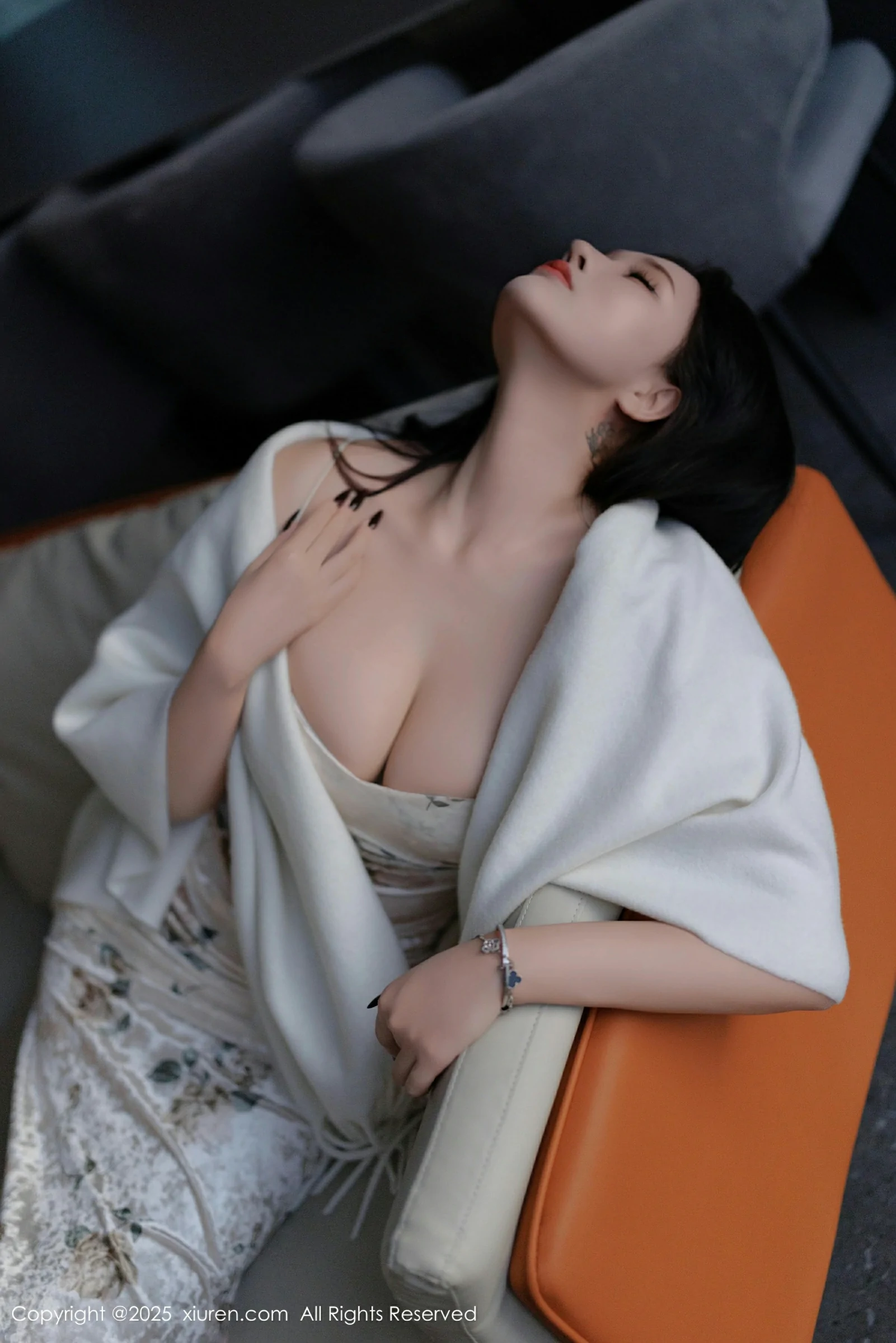  XiuRen 秀人 No.9899 娜比 [81P]第4张