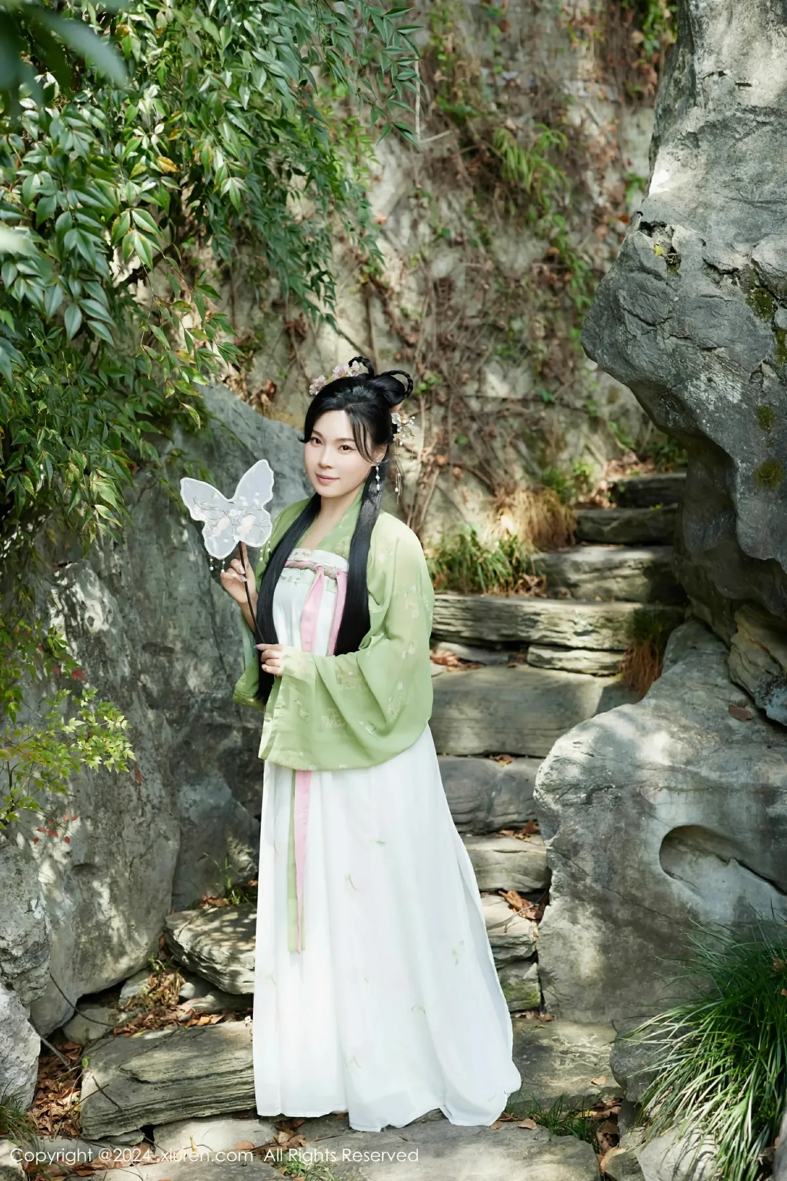  XiuRen 秀人 No.9162 麦田 [73P]第1张