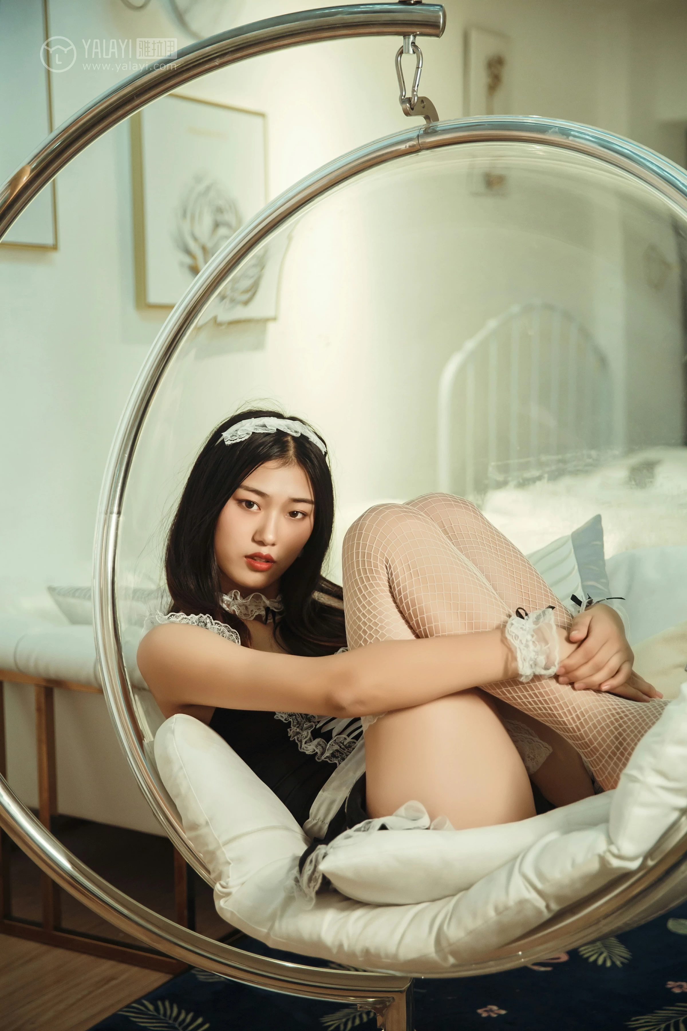 [YALAYI雅拉伊]NO.125 兔儿御姐 和风 性感女仆制服加白色情趣渔网袜私房写真集第8张
