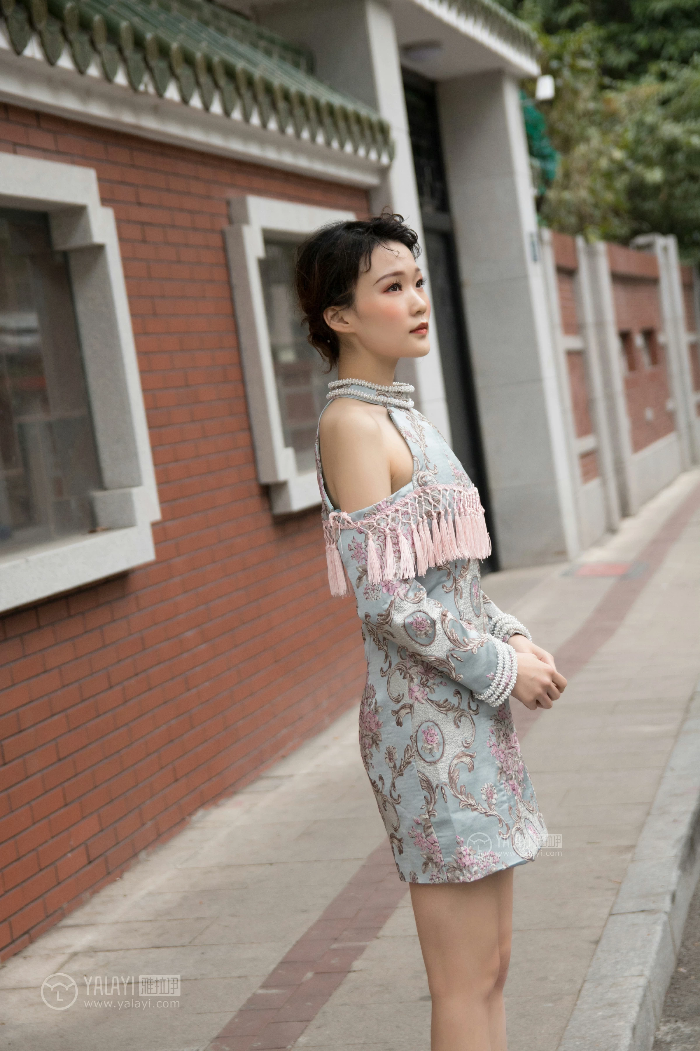 [YALAYI雅拉伊]NO.155 等2 奥莉 吊脖连衣裙 优雅端庄私房写真集第1张