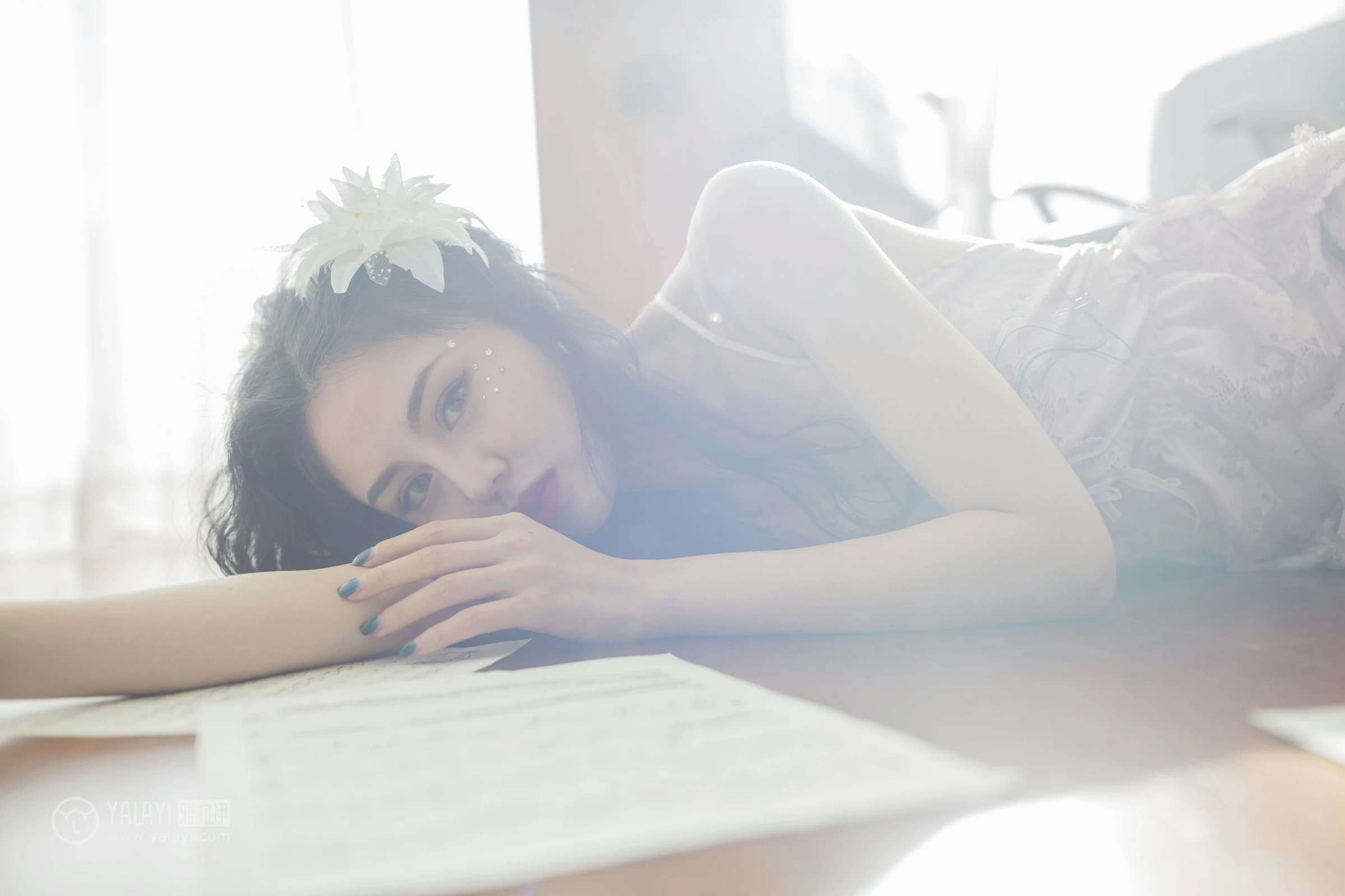 [YALAYI雅拉伊]NO.150 橘色的暖阳花 凉儿 粉色透视情趣蕾丝睡衣性感私房写真集第4张