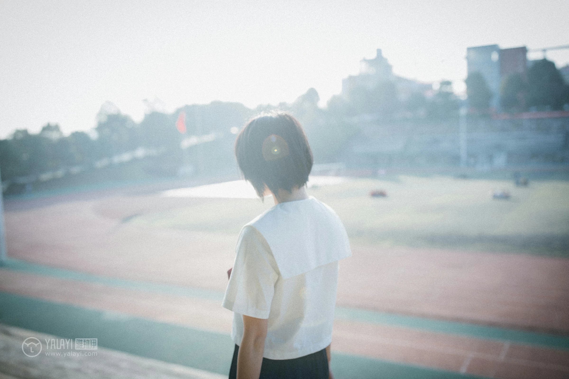 [YALAYI雅拉伊]NO.156 带我走带我飞 米粒米粒 高中女生制服与短裙私房写真集第20张