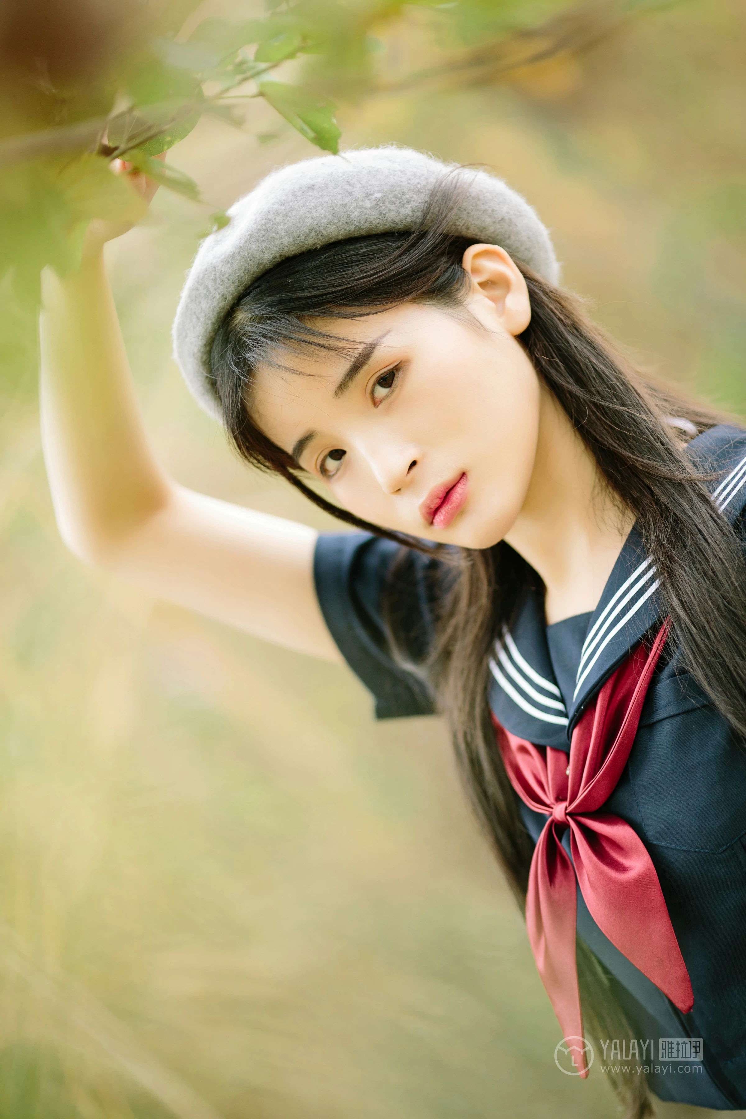 [YALAYI雅拉伊]No.189 青涩岁月 阿惜 蓝色情趣高中女生制服加短裙性感私房写真集第11张