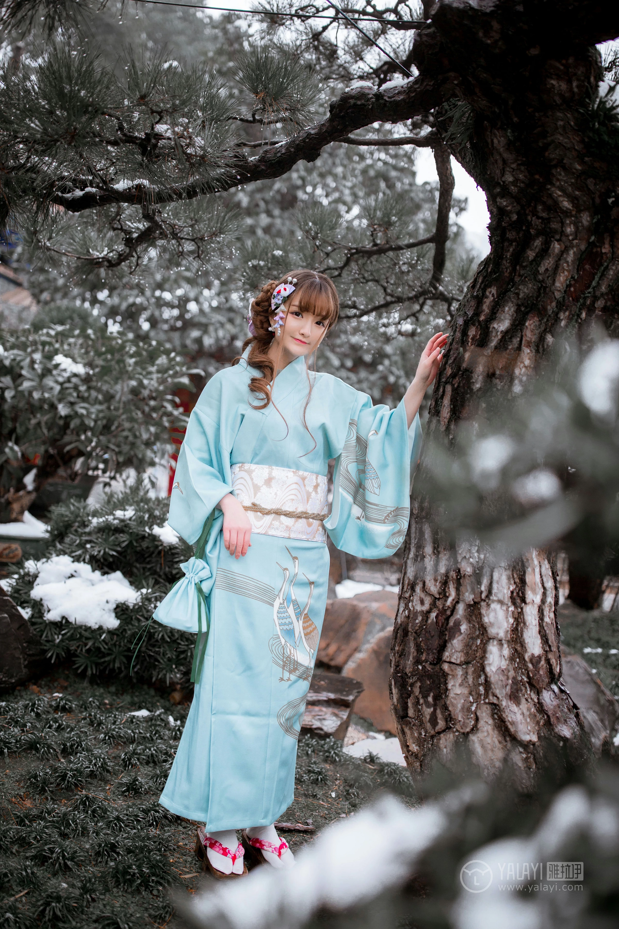 [YALAYI雅拉伊]No.192 赏雪 团团 淡蓝色和服性感私房写真集第14张