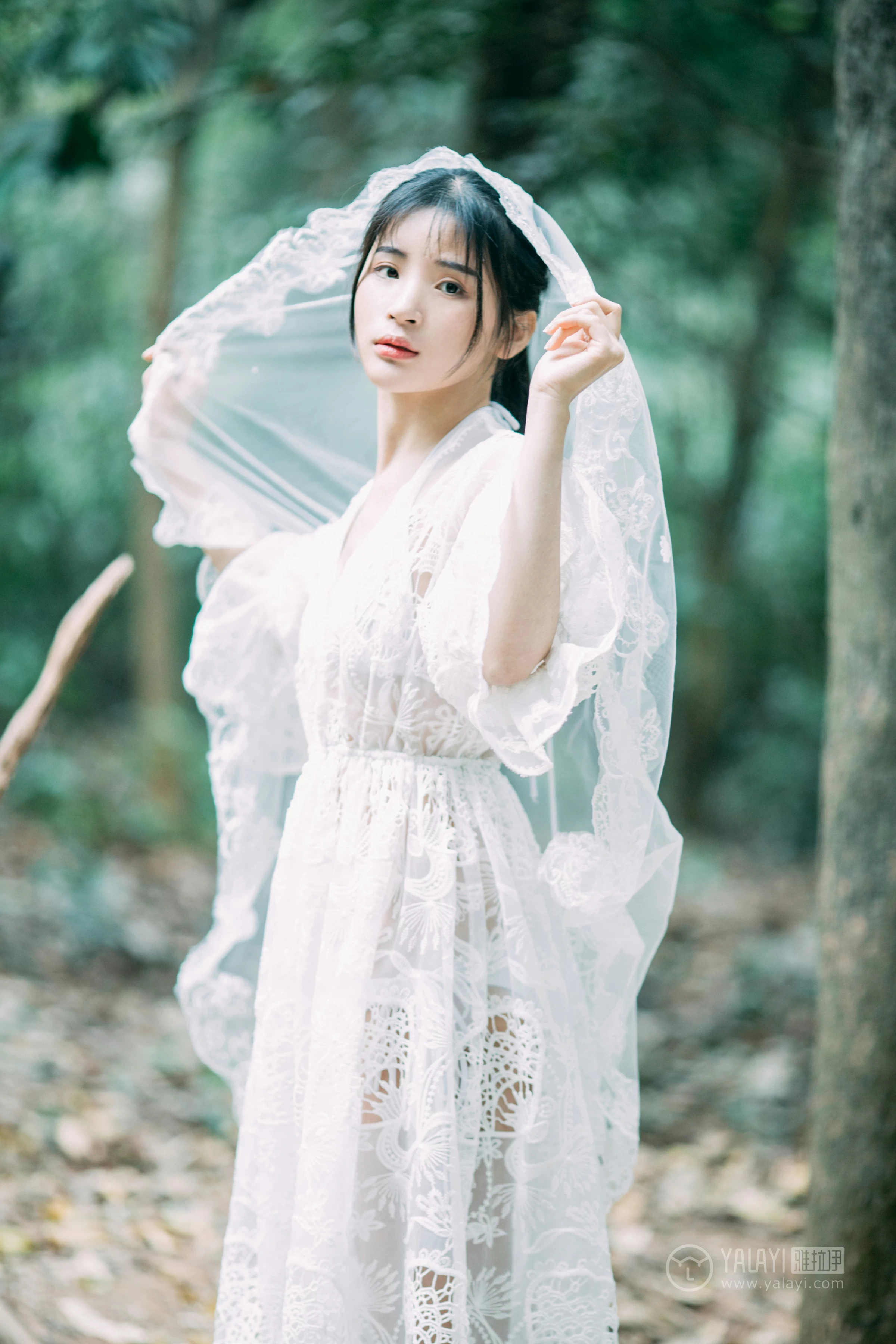 [YALAYI雅拉伊]No.194 仙乐飘飘 阿惜 白色透视镂空连衣裙加白色内衣性感私房写真集第7张