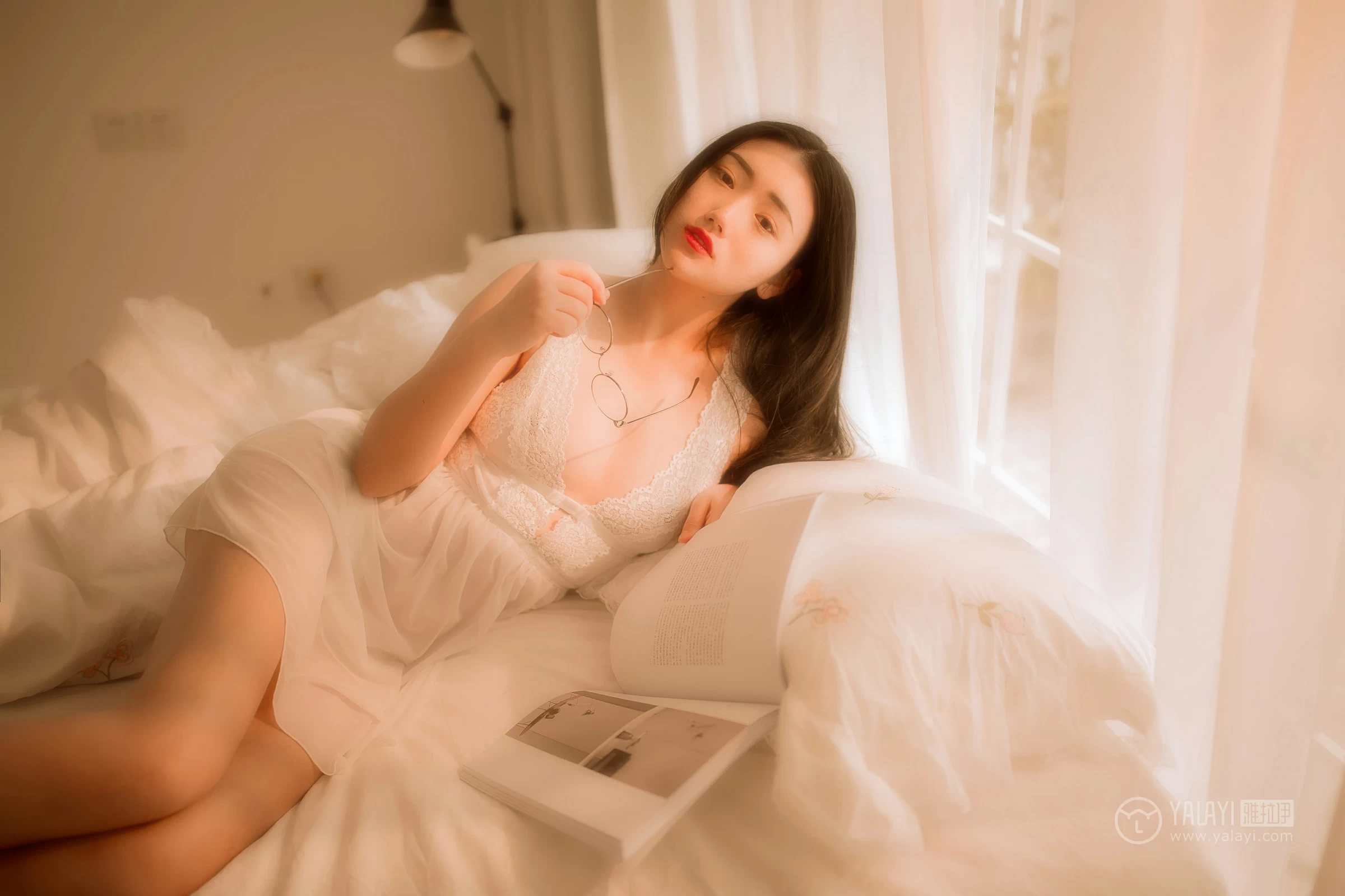 [YALAYI雅拉伊]No.208 闺房 水月沙子 白色透视情趣蕾丝睡衣裙性感私房写真集第2张