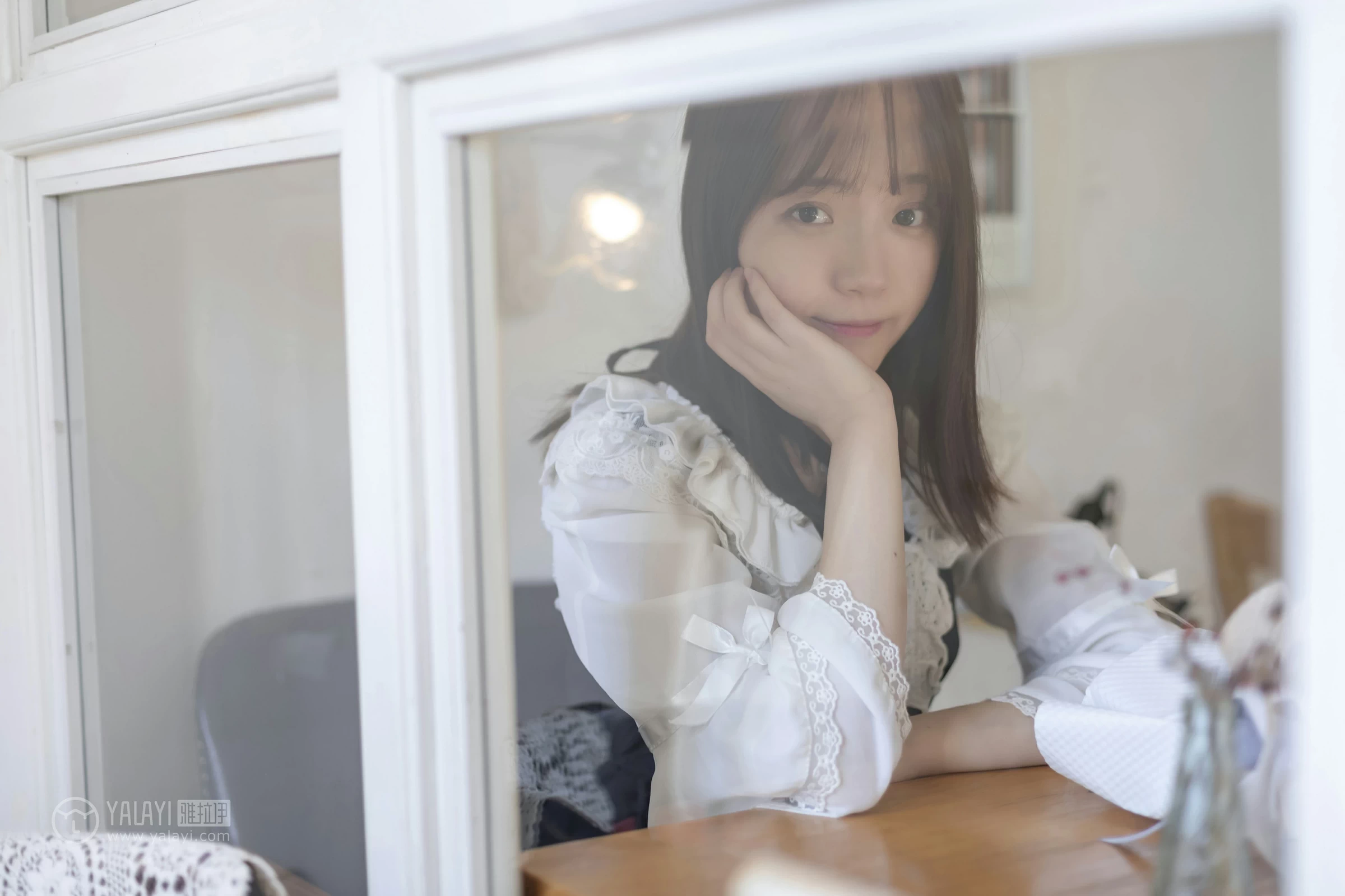 [YALAYI雅拉伊]No.219 半糖洛丽塔 刘开心 情趣公主制服连衣裙性感私房写真集第11张