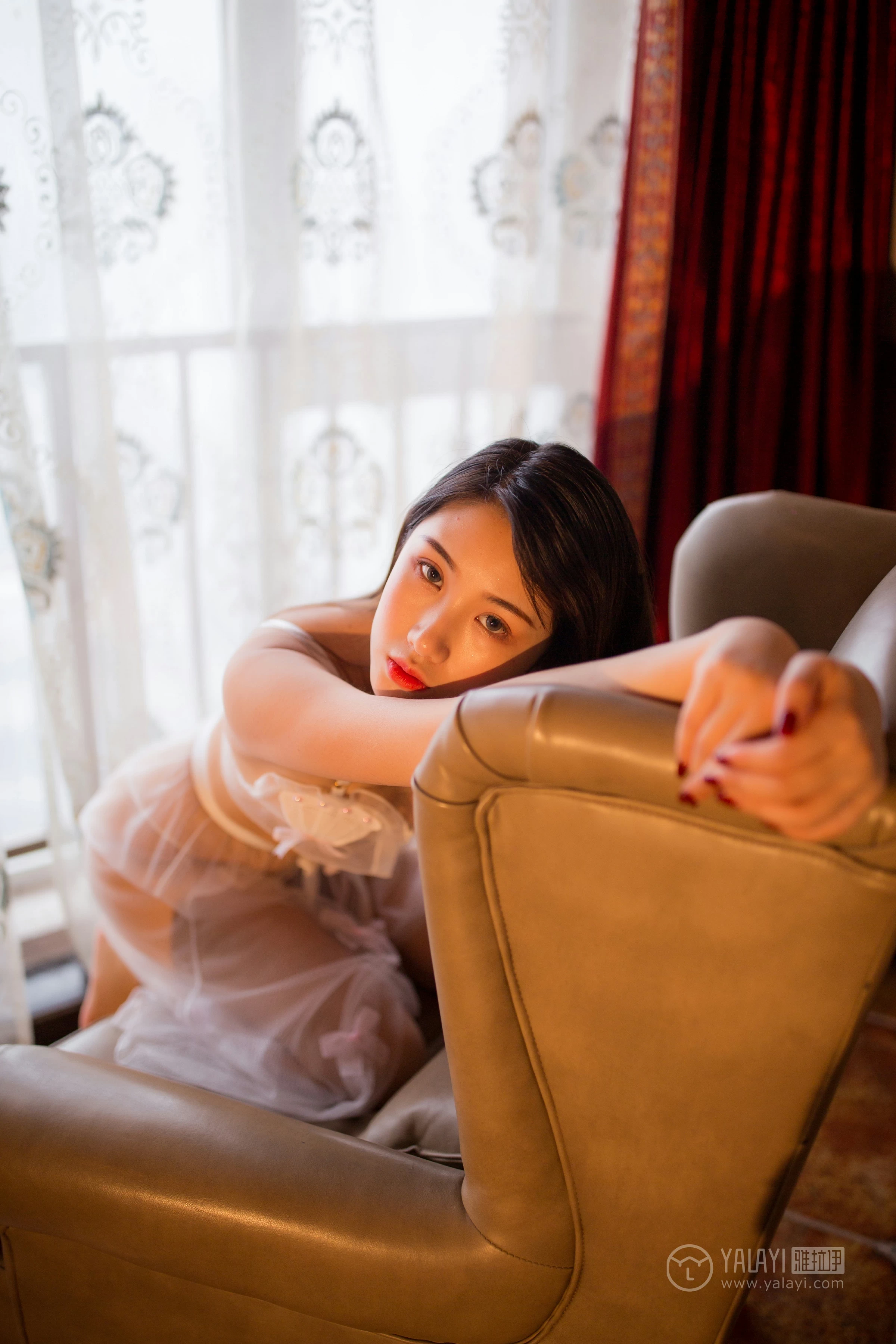 [YALAYI雅拉伊]No.223 香闺美人 籹籹仔 白色透视情趣内衣性感私房写真集第5张