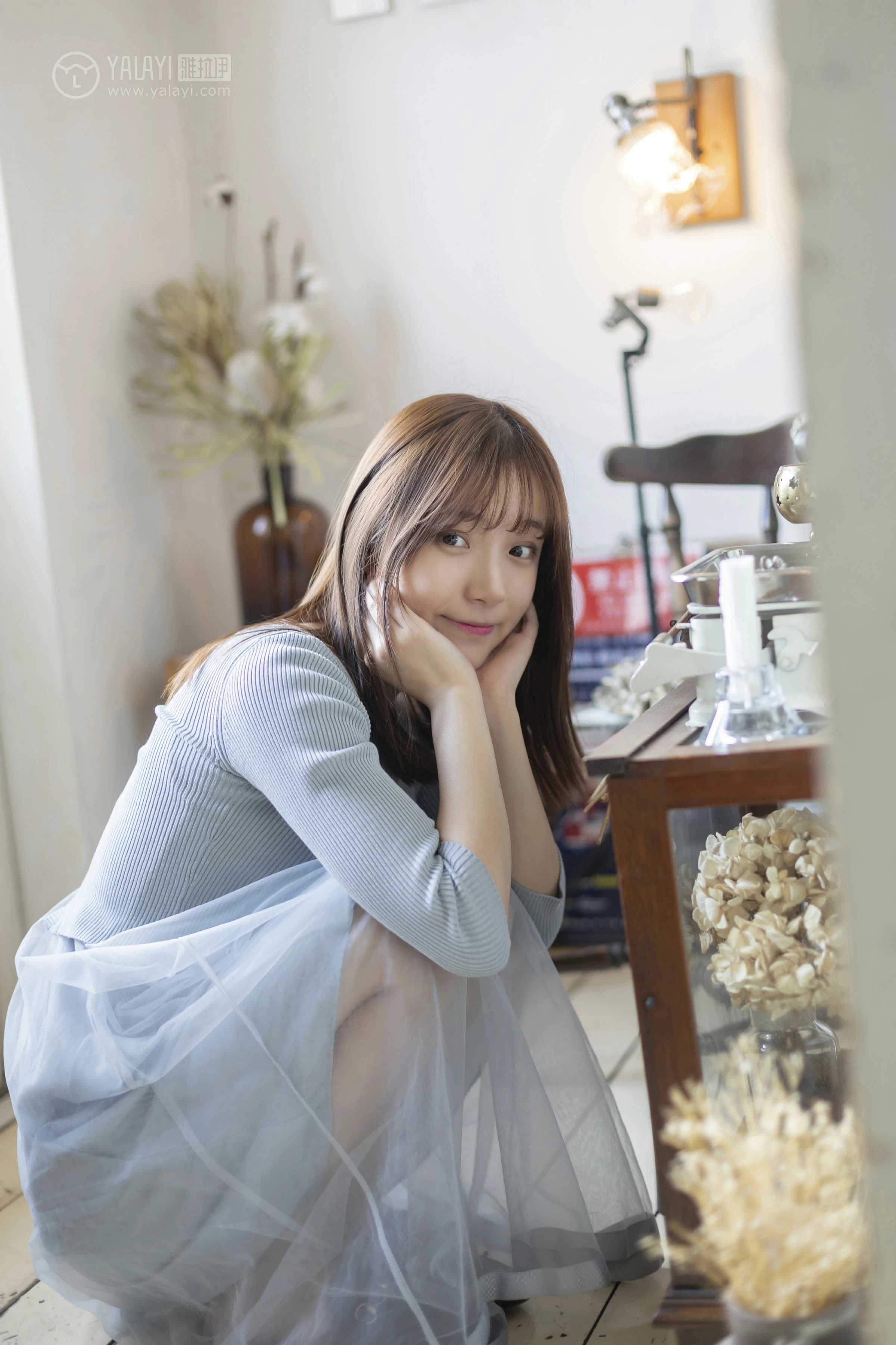 [YALAYI雅拉伊]No.249 看着你玩 刘开心 蓝色上衣加短裙清纯可爱私房写真集第17张