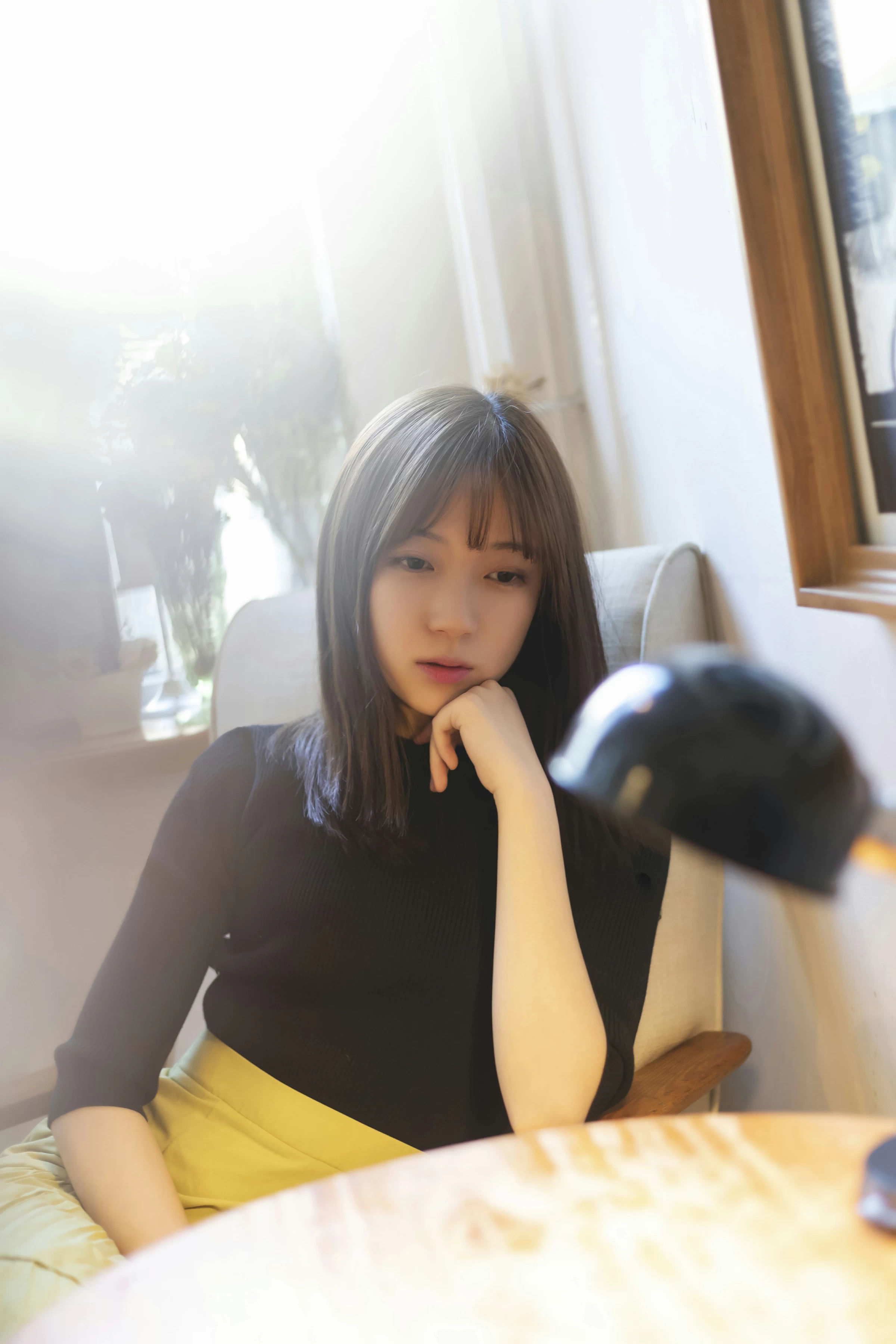 [YALAYI雅拉伊]No.265 旧情 刘开心 黑色紧身上衣加橙色短裙性感私房写真集第6张