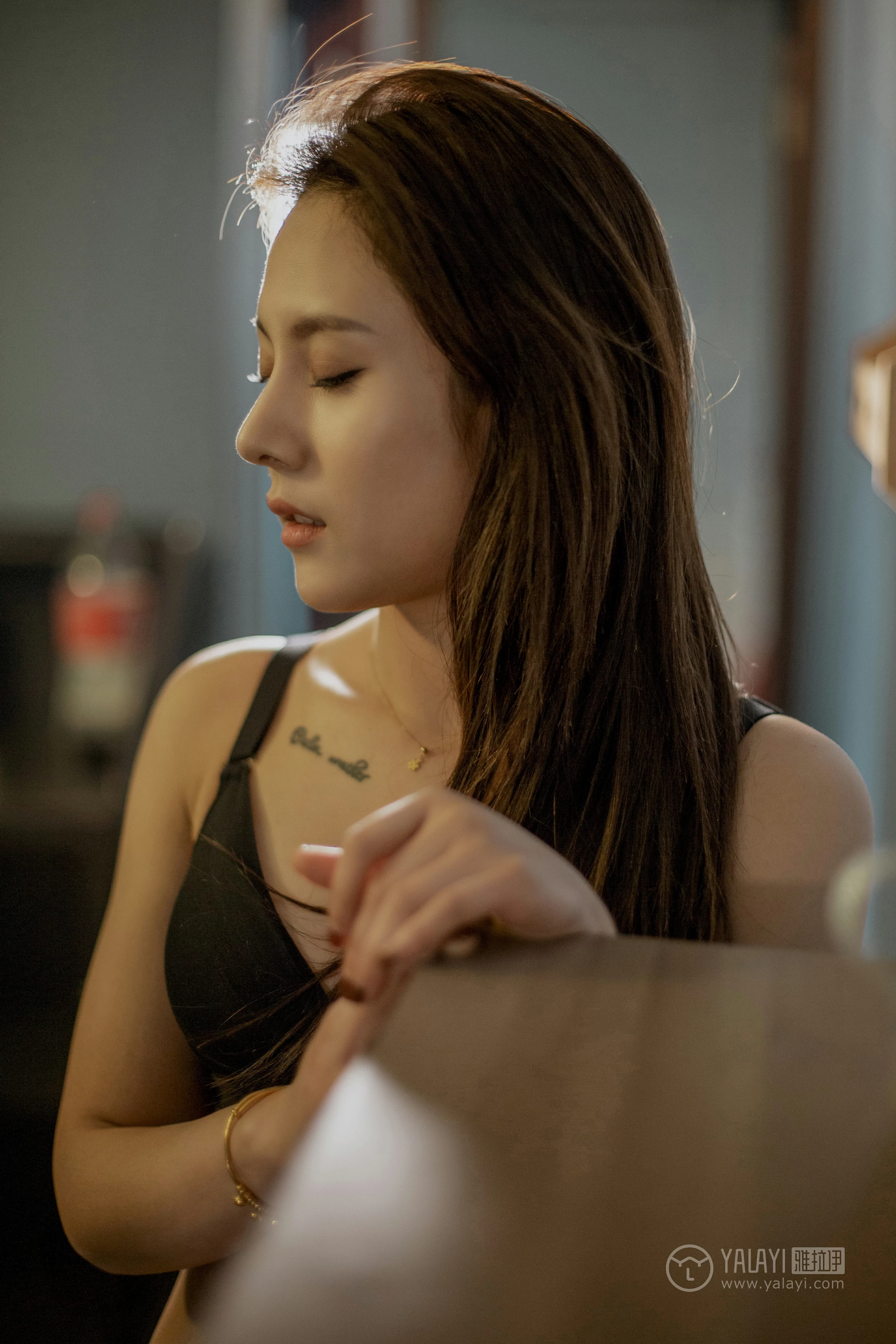 [YALAYI雅拉伊]No.287 有毒 雅辛 黑色内衣加黑色蕾丝内裤性感私房写真集第16张