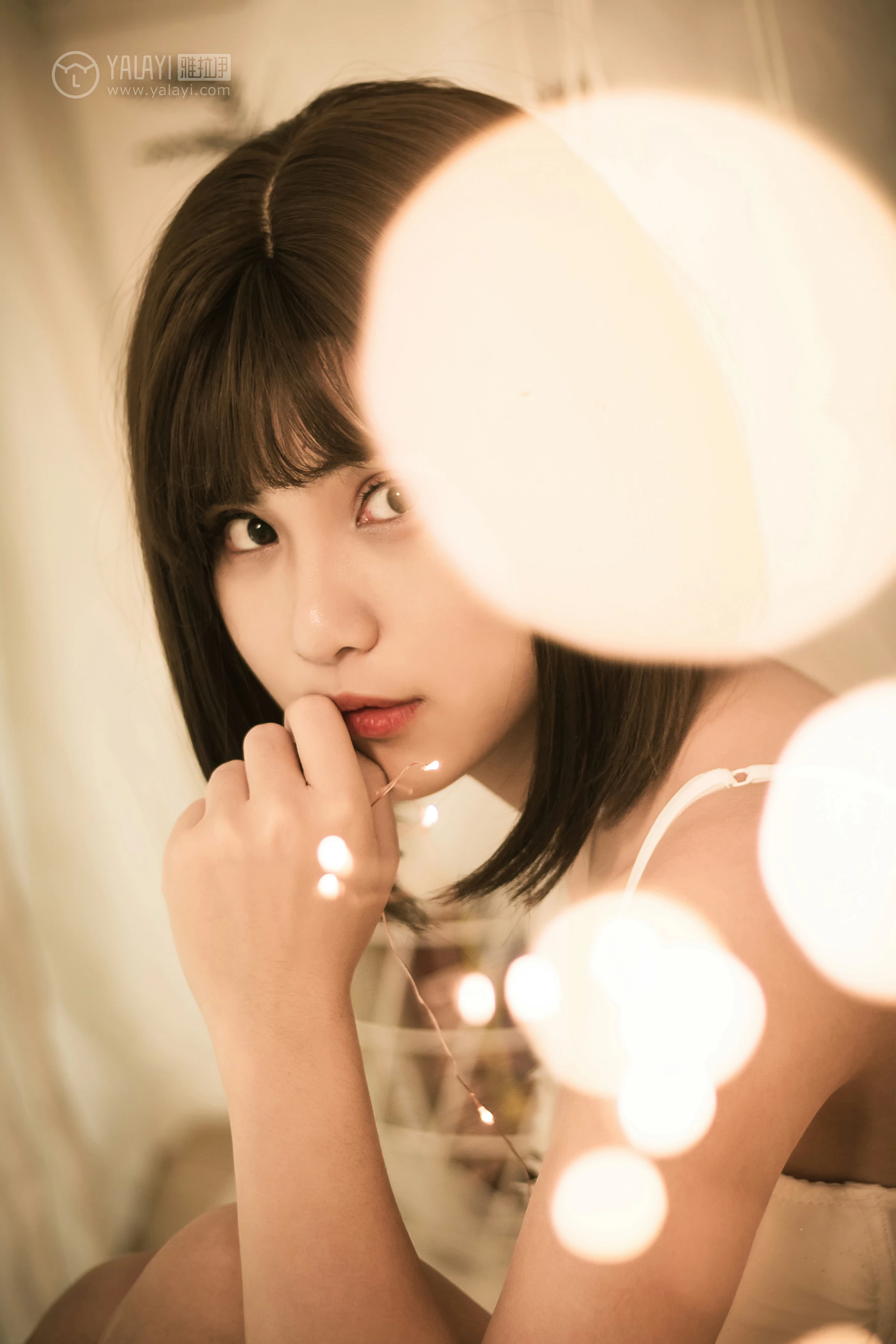 [YALAYI雅拉伊]No.289 白羽丽人 宝儿 白色蕾丝内衣加内裤性感私房写真集第3张