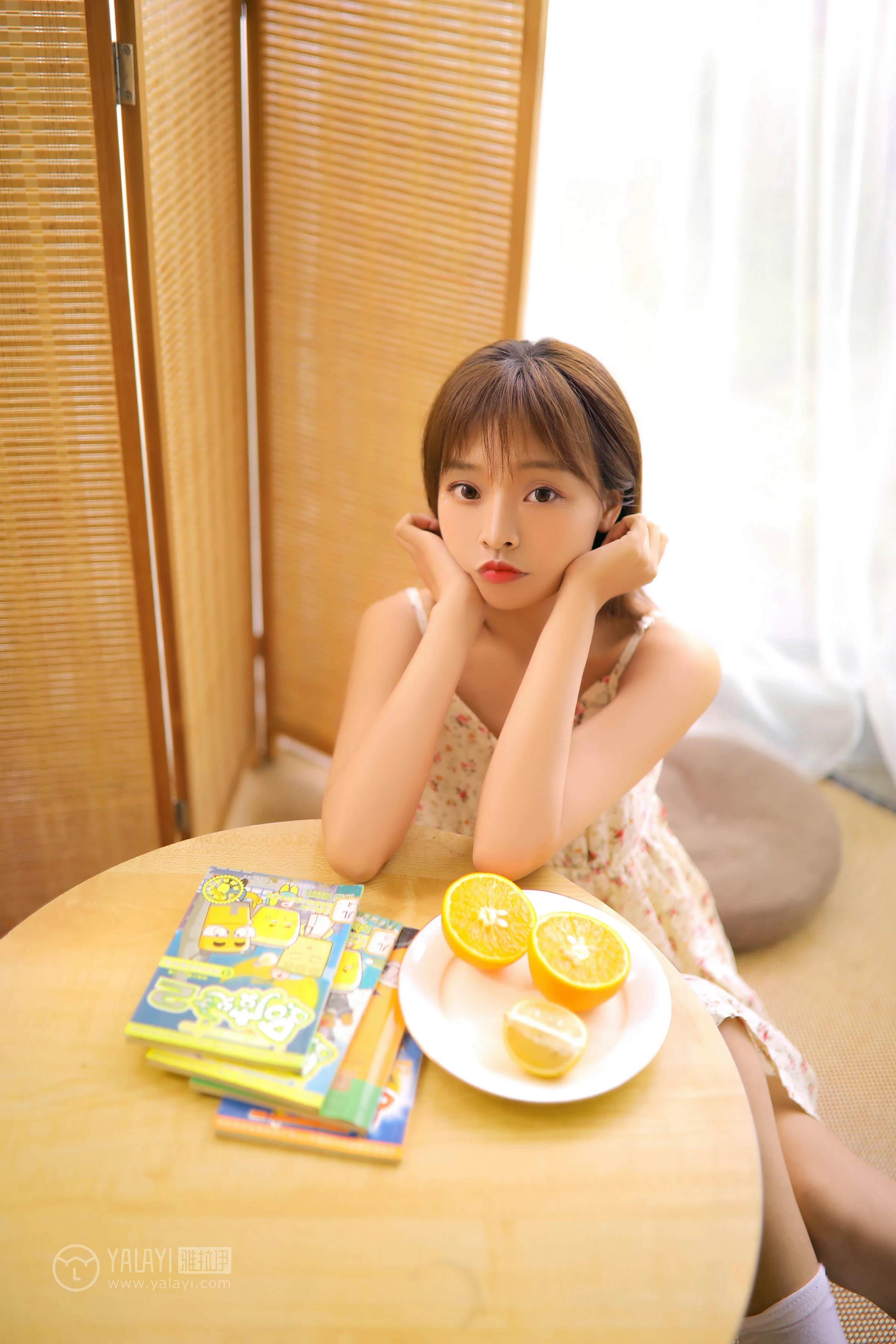 [YALAYI雅拉伊]No.313 甜 肖霄 粉色吊带小背心加白色短裙清纯可爱私房写真集第11张
