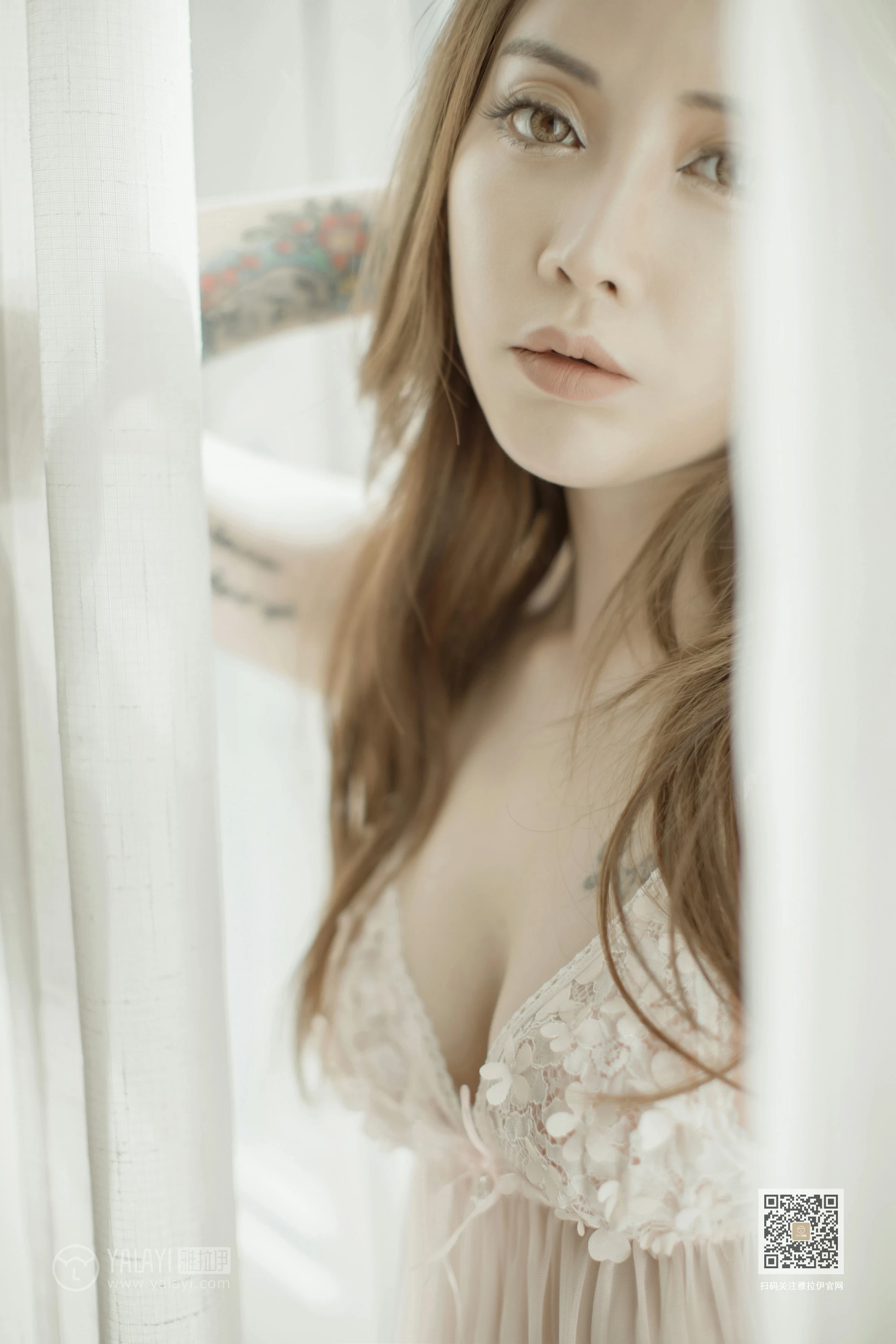 [YALAYI雅拉伊]Vol.404 桃花劫 小玉 粉色情趣蕾丝睡衣裙性感私房写真集第9张