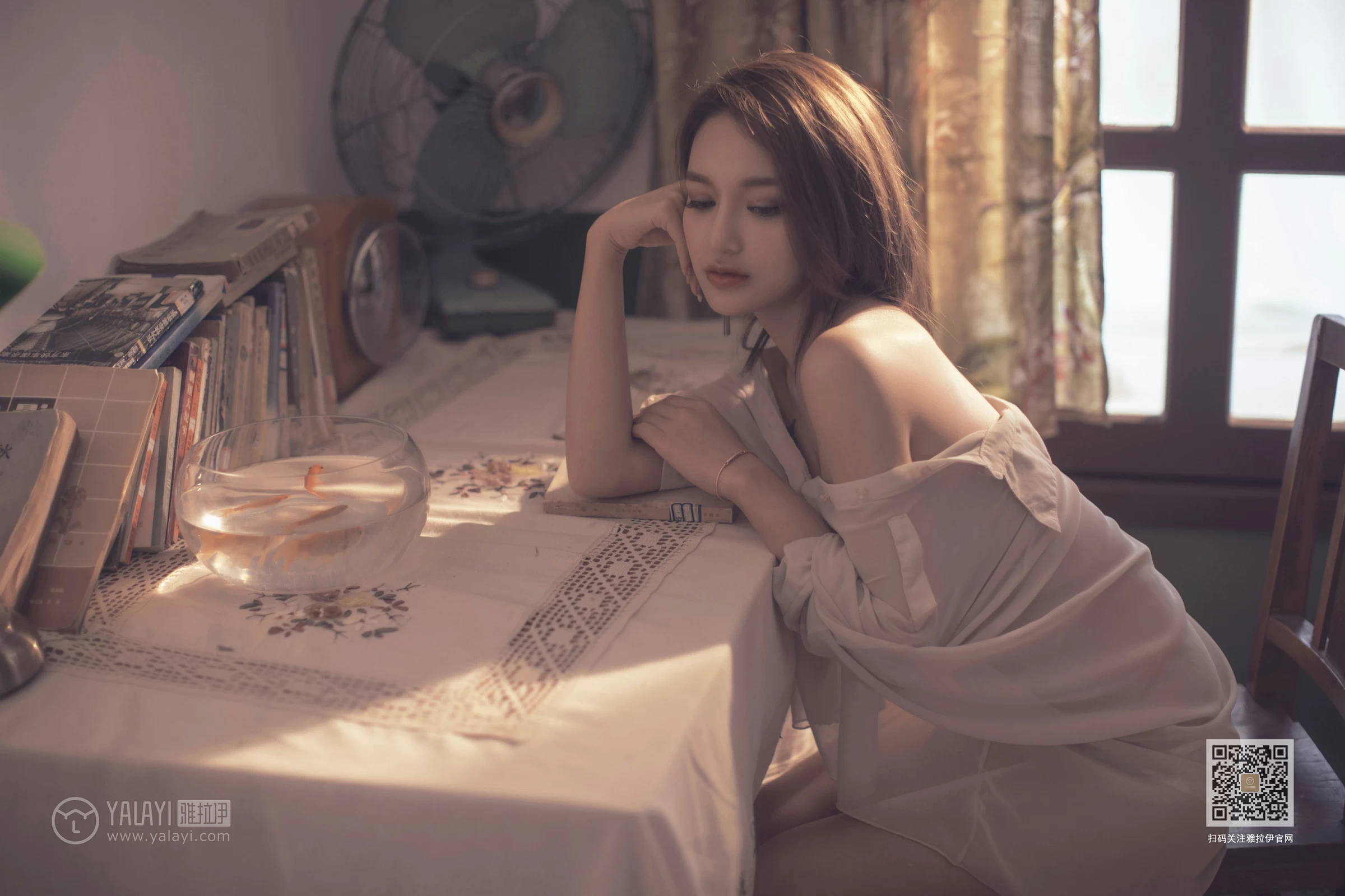 [YALAYI雅拉伊]Vol.430 意乱情迷 慧儿 白色透视衬衫居家性感私房写真集第15张