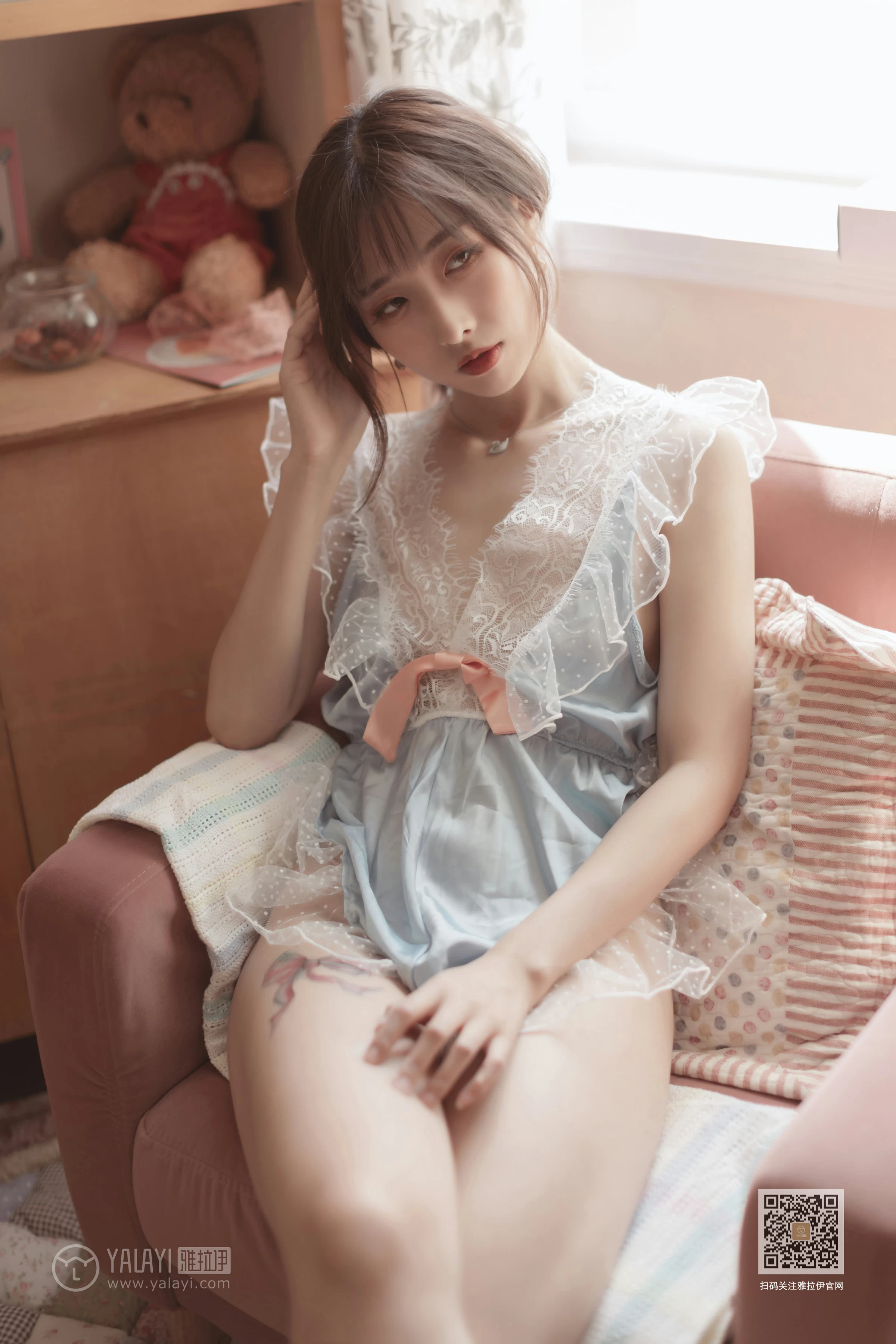 [YALAYI雅拉伊]Vol.443 佳人有约 佳佳 透视情趣内衣性感私房写真集第2张