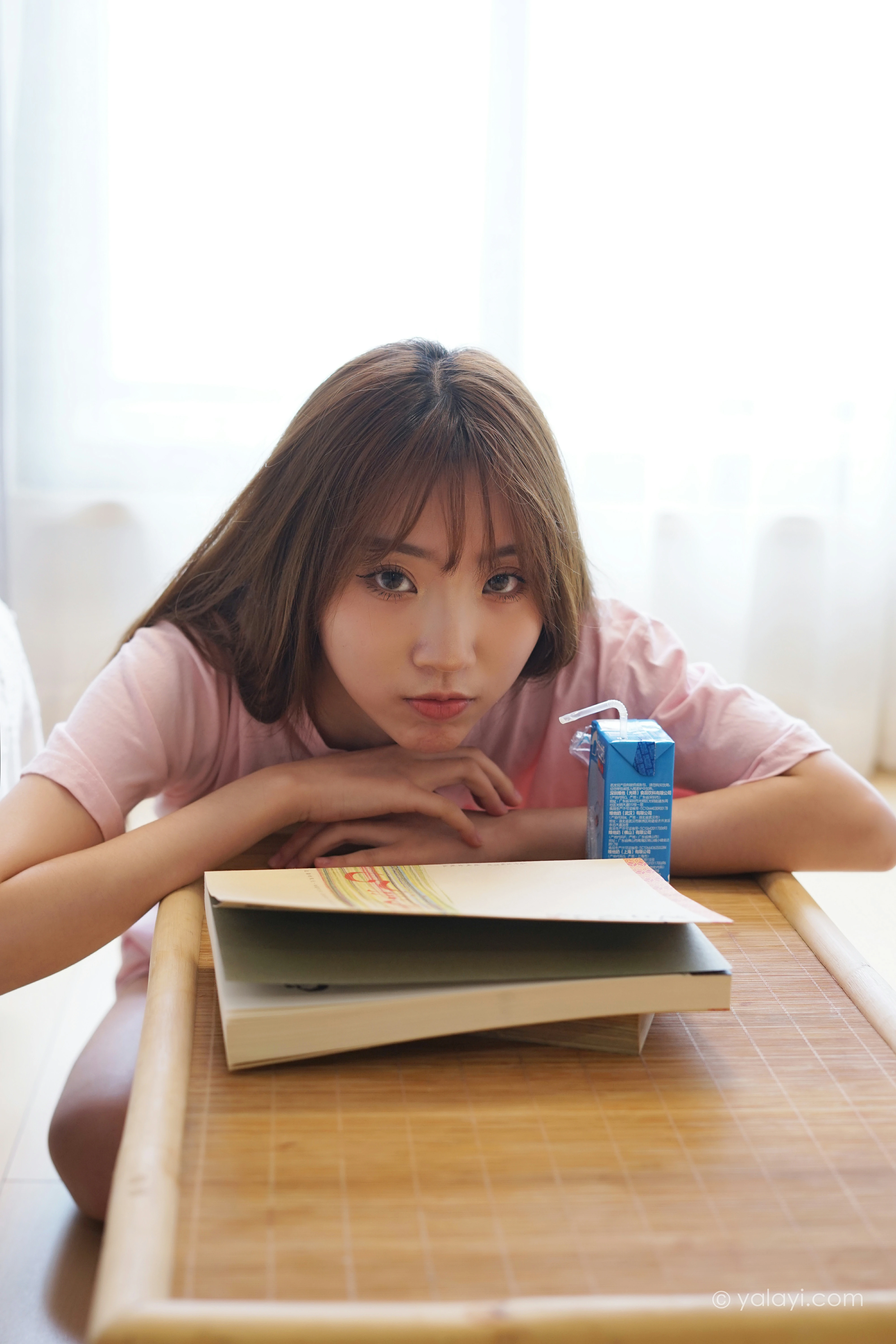 [YALAYI雅拉伊]NO.791 这边风景 小乔 粉色短袖居家性感写真集第12张