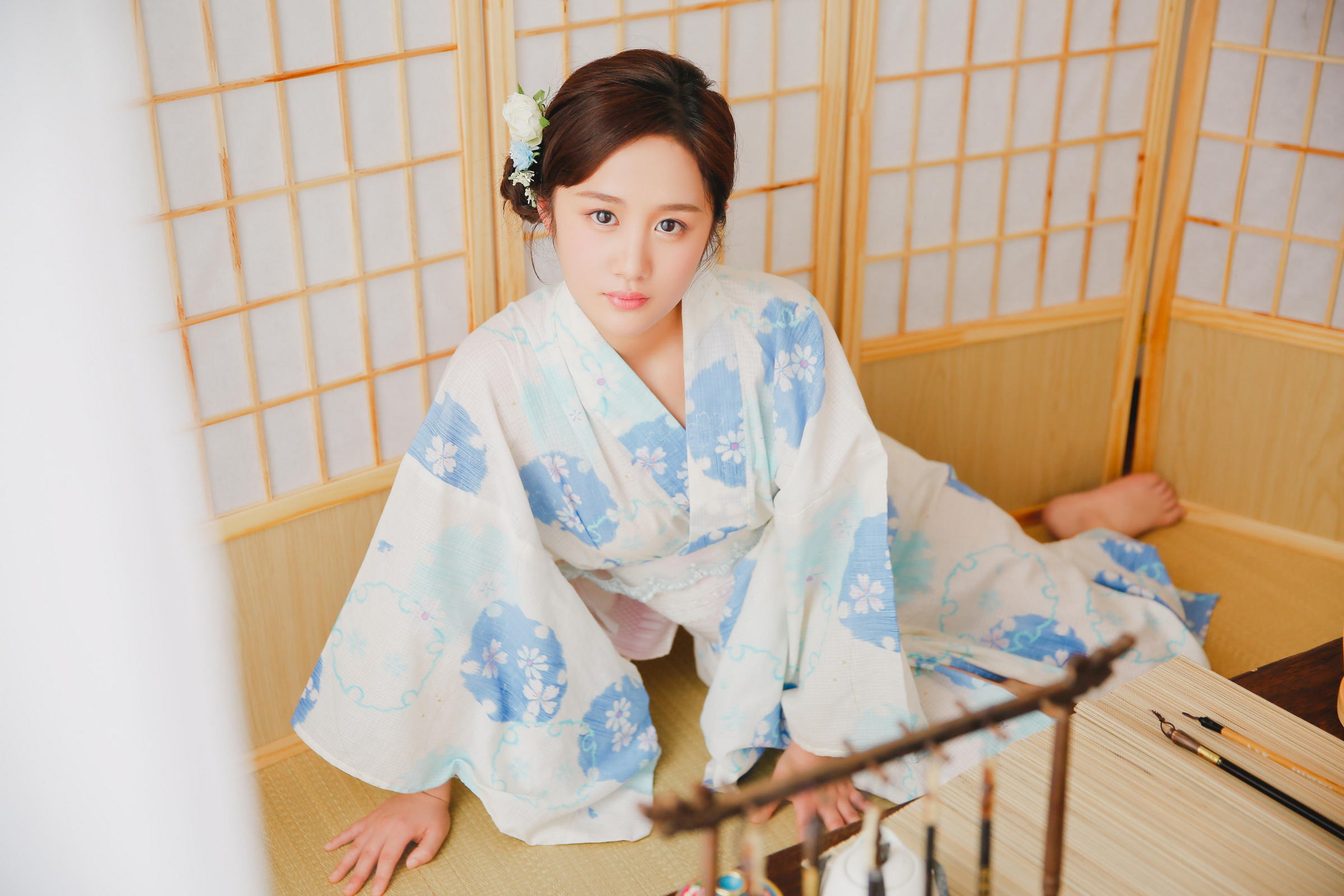 [YALAYI雅拉伊]2022.06.01 希望 清纯少女 白色和服与彩色短袖加牛仔短裤写真集第3张