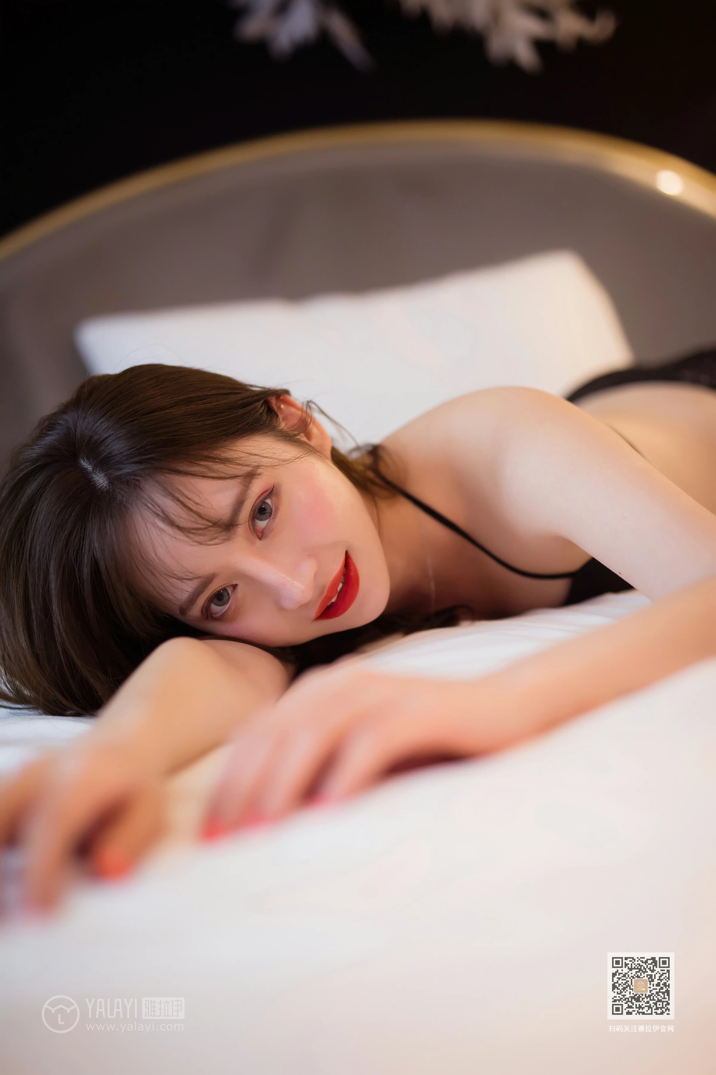 [YALAYI雅拉伊]Vol.462 濒临底线 白雪 黑色内衣加黑色蕾丝内裤性感私房写真集第6张