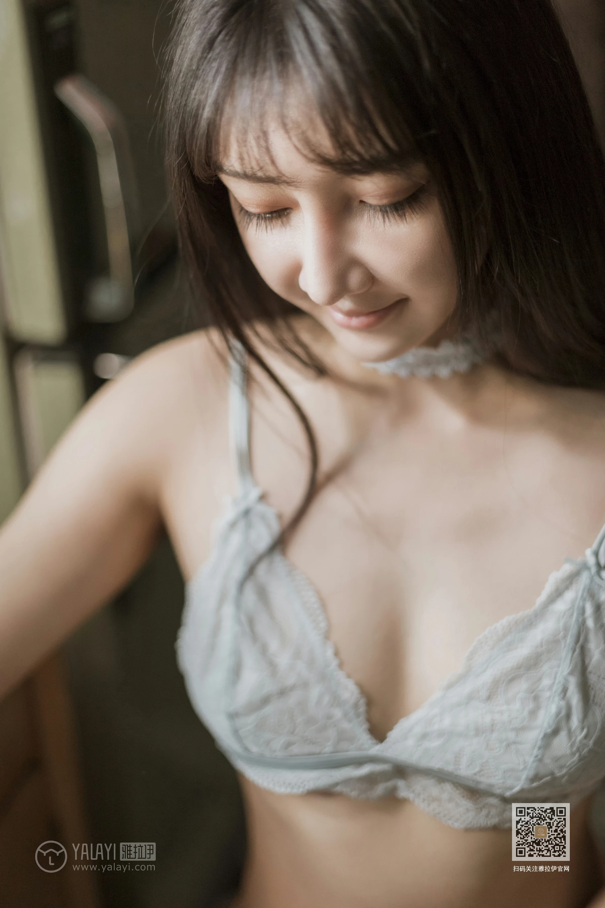 [YALAYI雅拉伊]Vol.513 爱的答铃 韩熙 白色透视蕾丝情趣内衣性感私房写真集第11张