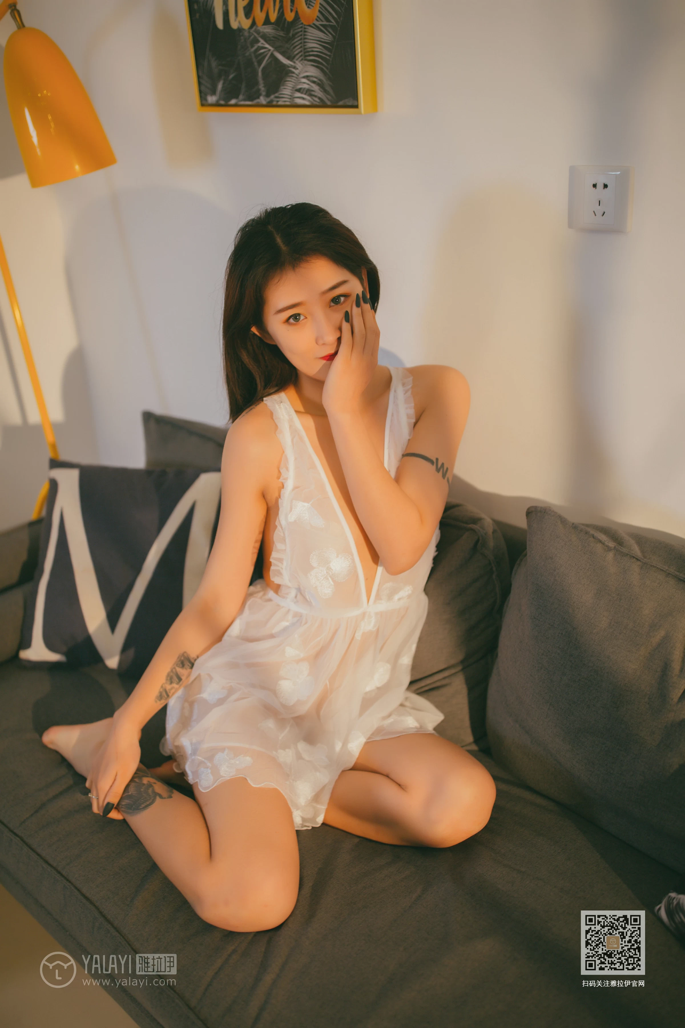 [YALAYI雅拉伊]Vol.536 吹弹可破 素素 白色透视情趣内衣裙性感私房写真集第2张