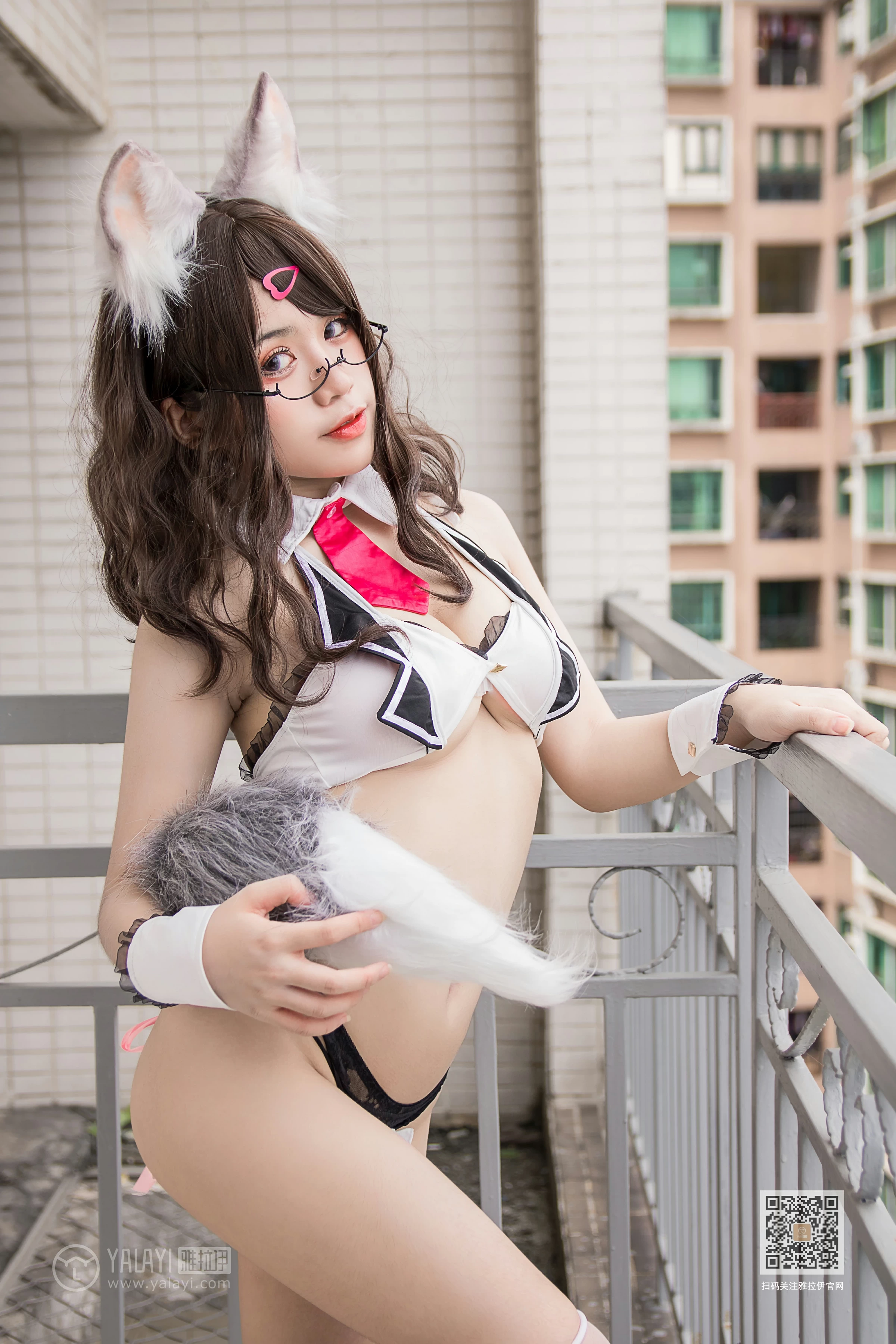 [YALAYI雅拉伊]Vol.566 狐耳娘 莉娜 情趣制服内衣加肉丝美腿性感私房写真集第13张