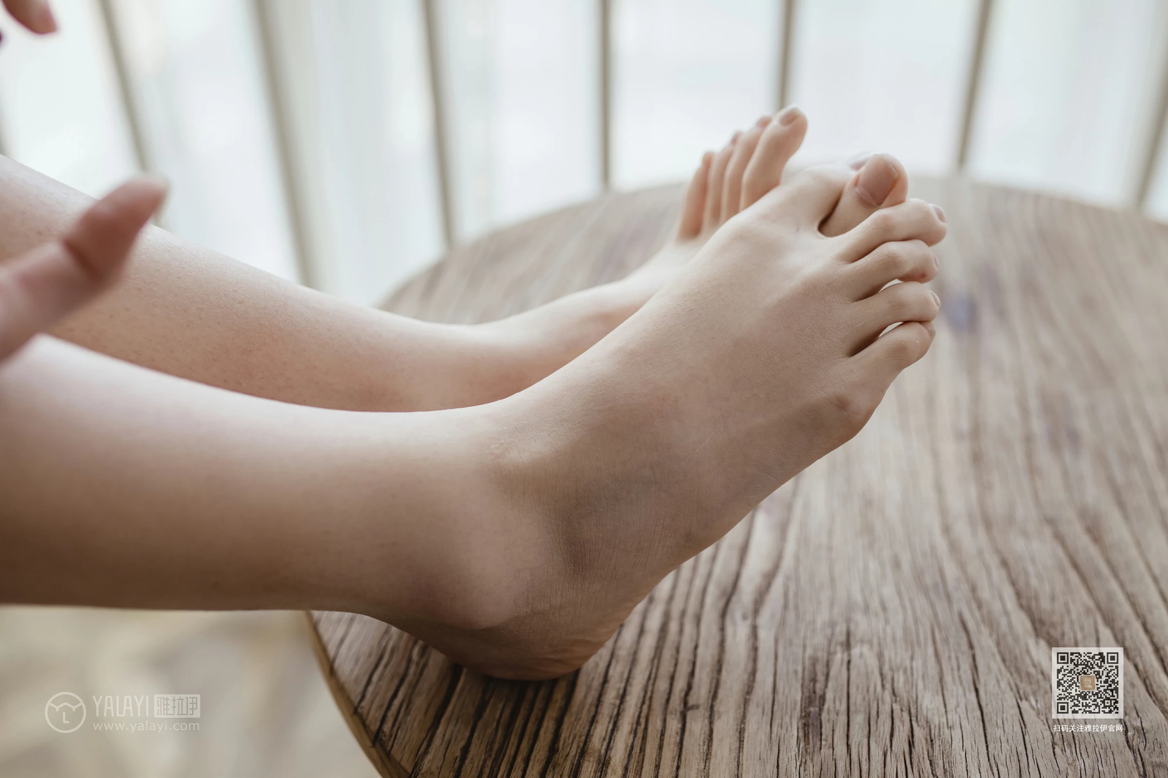 [YALAYI雅拉伊]NO.629 《有我陪着你》 鸭鸭 白色蕾丝内衣性感私房写真集第9张