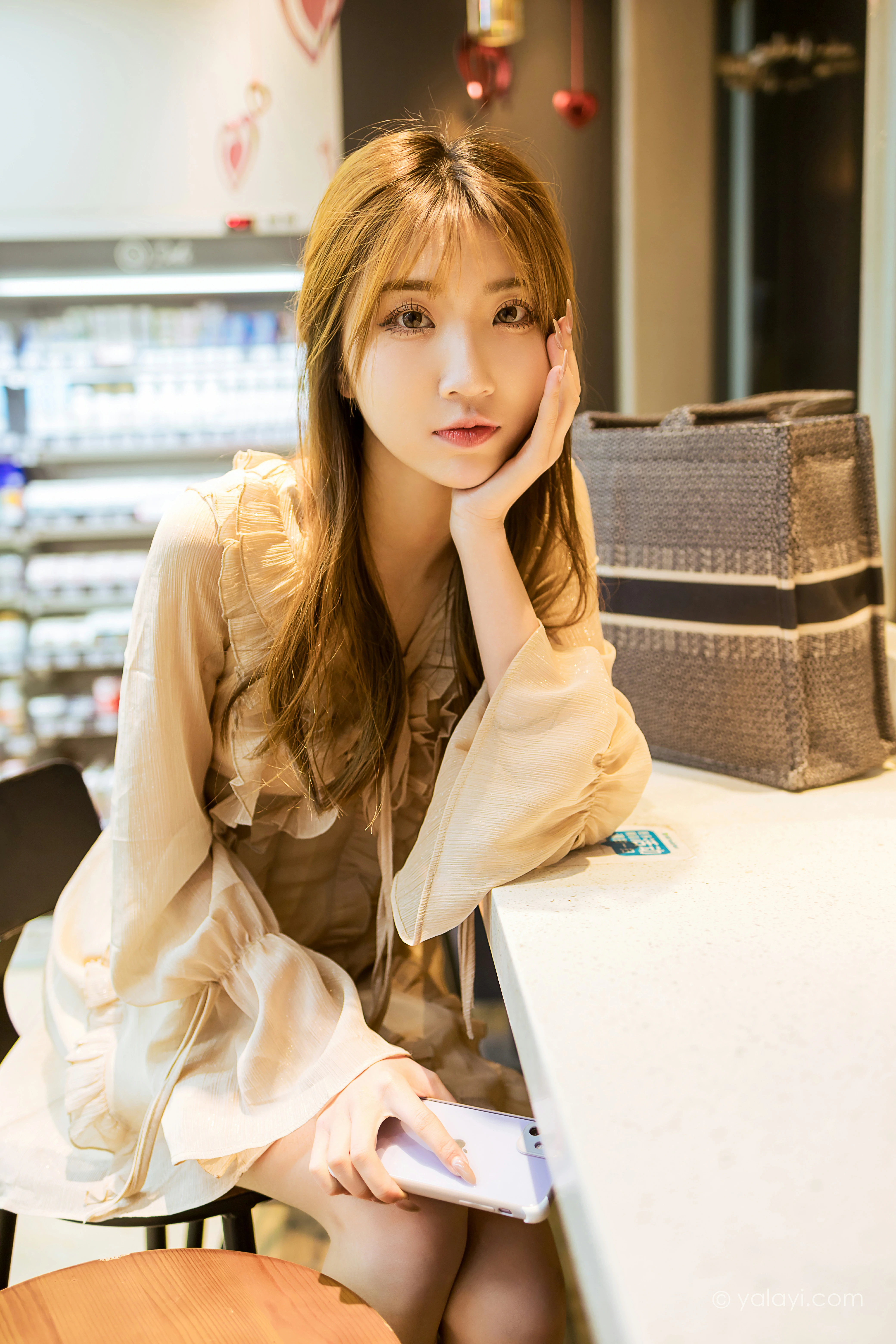 [YALAYI雅拉伊]NO.782 牵你的手 小乔 粉色透视连衣裙清纯可爱写真集第1张