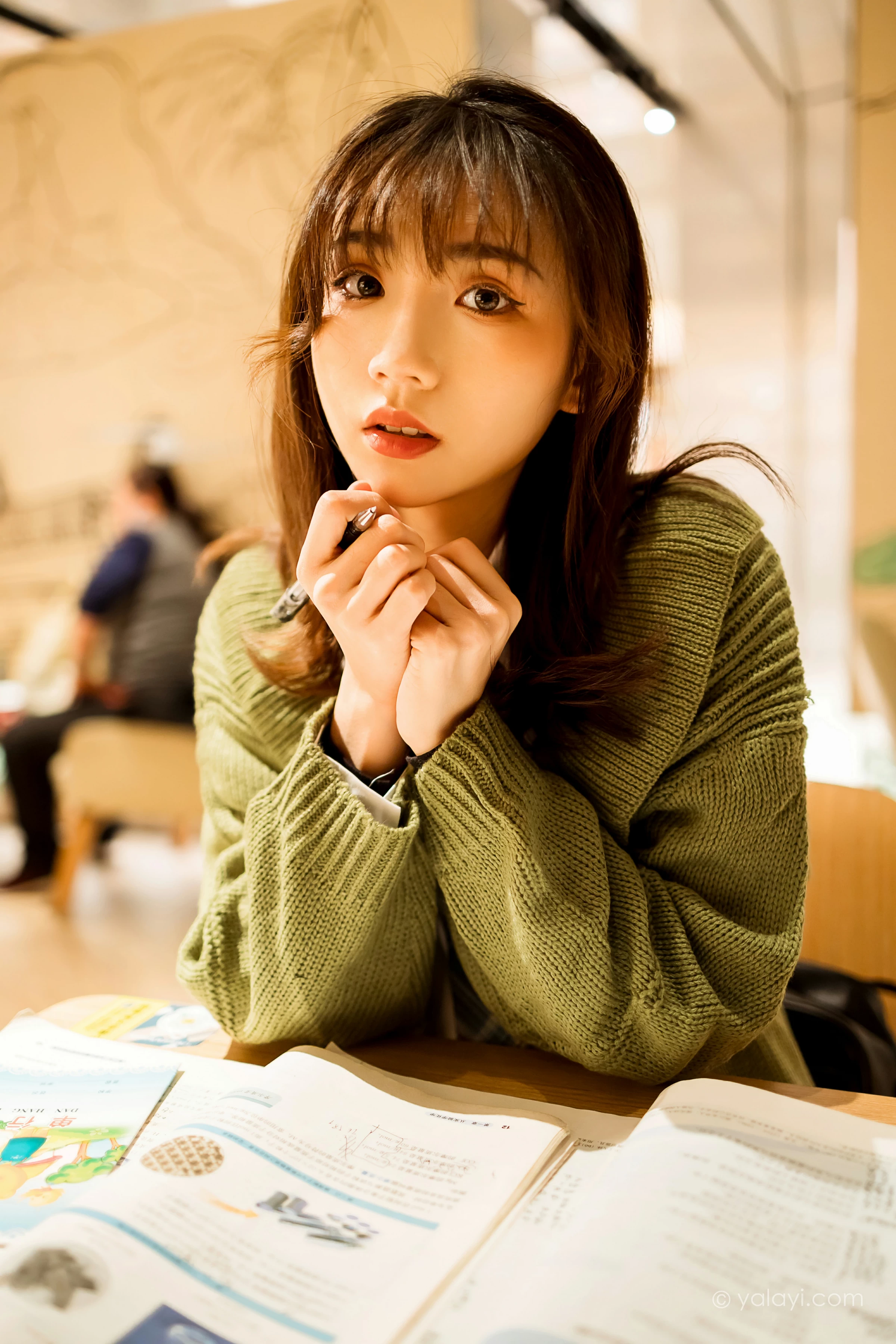 [YALAYI雅拉伊]NO.753 一起补习的日子 果果 连身外套与JK制服加格子短裙清纯写真集第7张