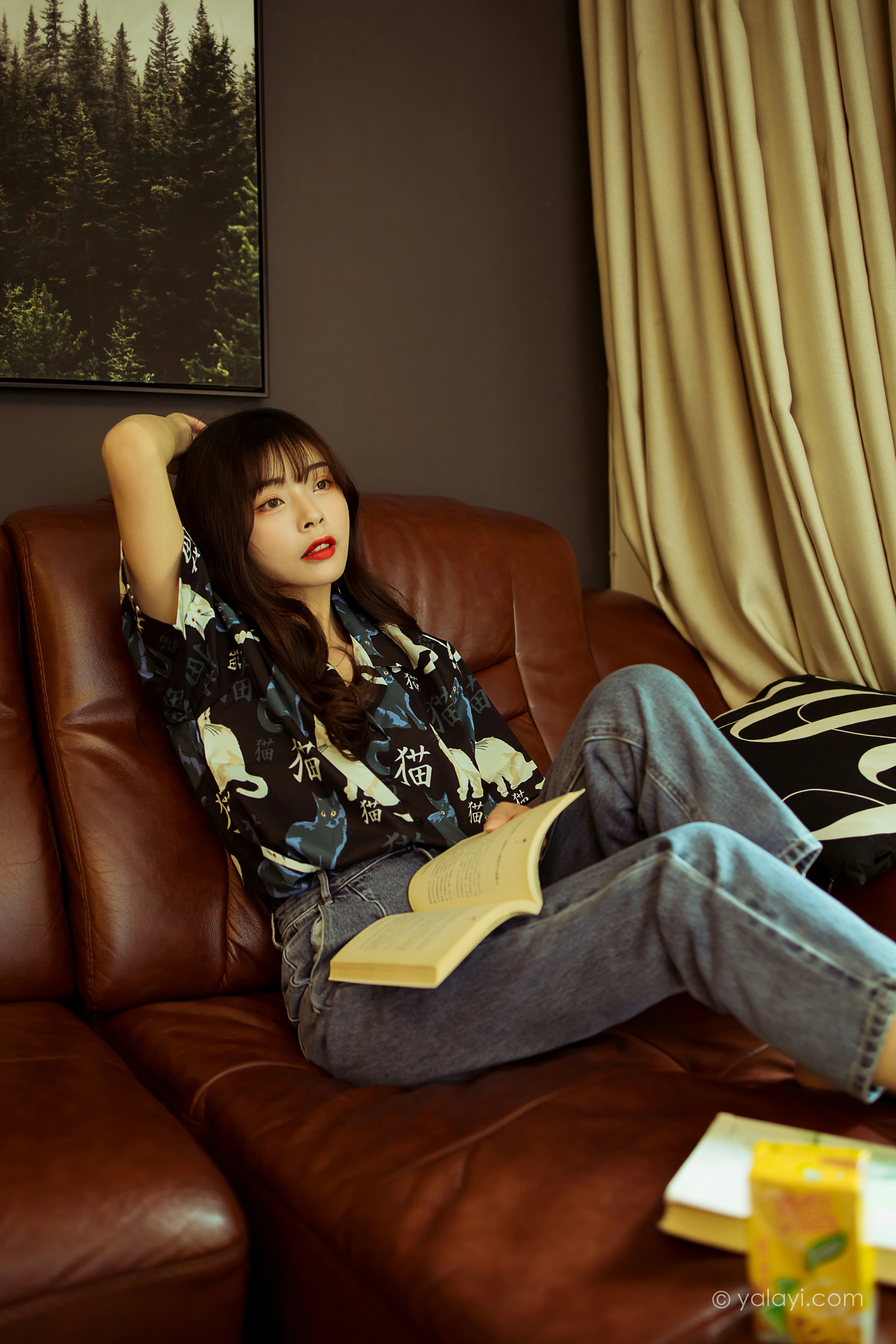 [YALAYI雅拉伊]NO.789 当年情 程小蝶 黑色衬衫加牛仔长裤性感写真集第14张