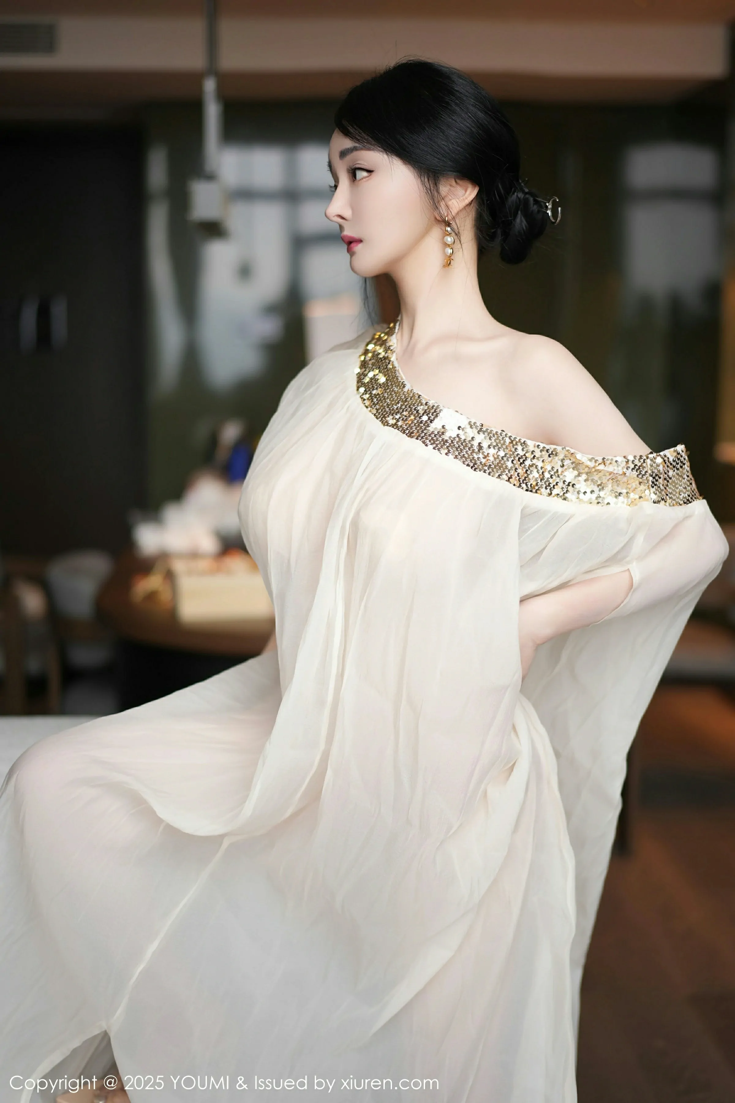  尤蜜荟 VOL.1132 允爾 [62P]第1张