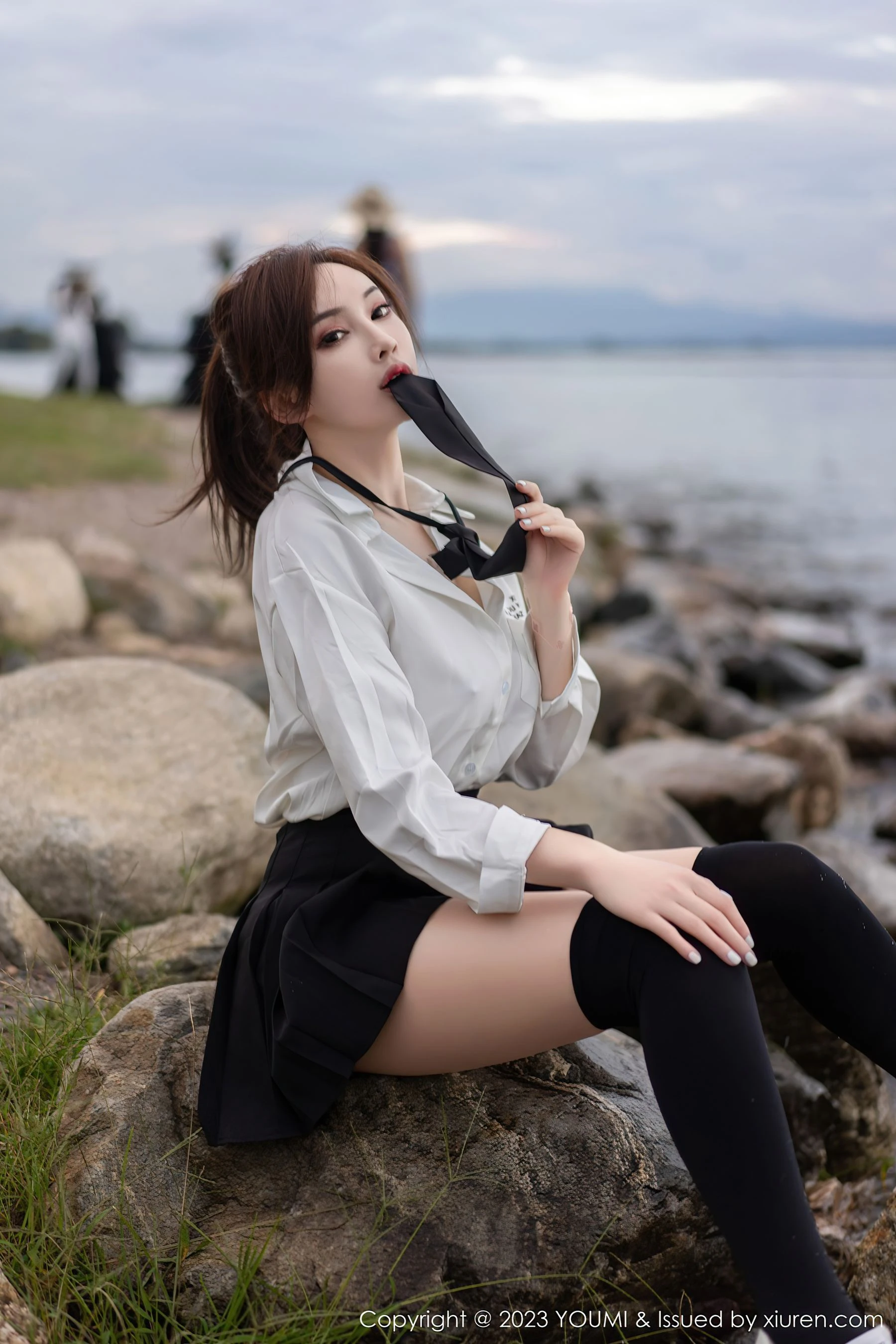 尤蜜荟 VOL.903 Carol周妍希 短裙美臀第1张