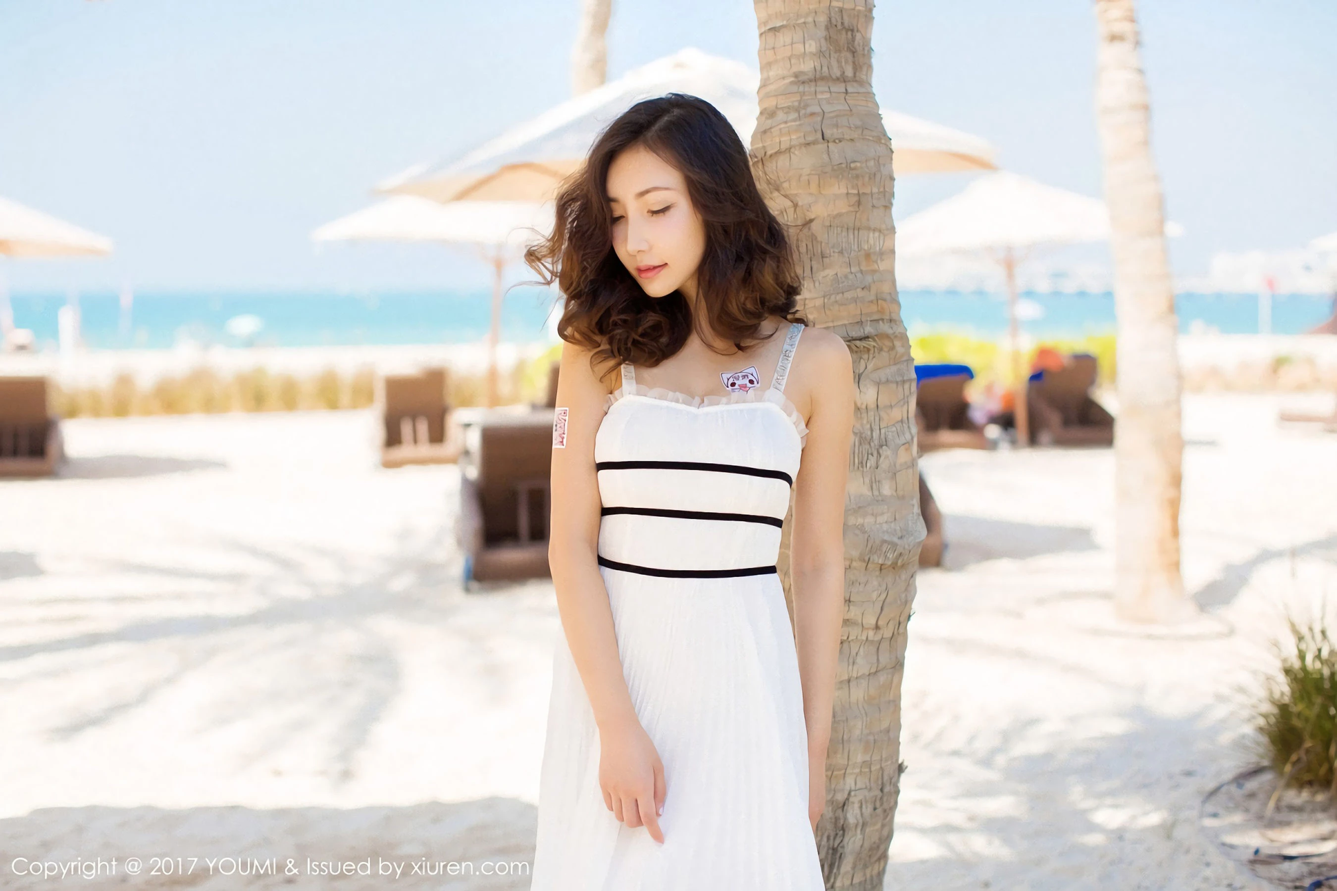 Yumi-尤美《迪拜旅拍 沙滩女神》 尤蜜荟YouMi Vol.078第11张