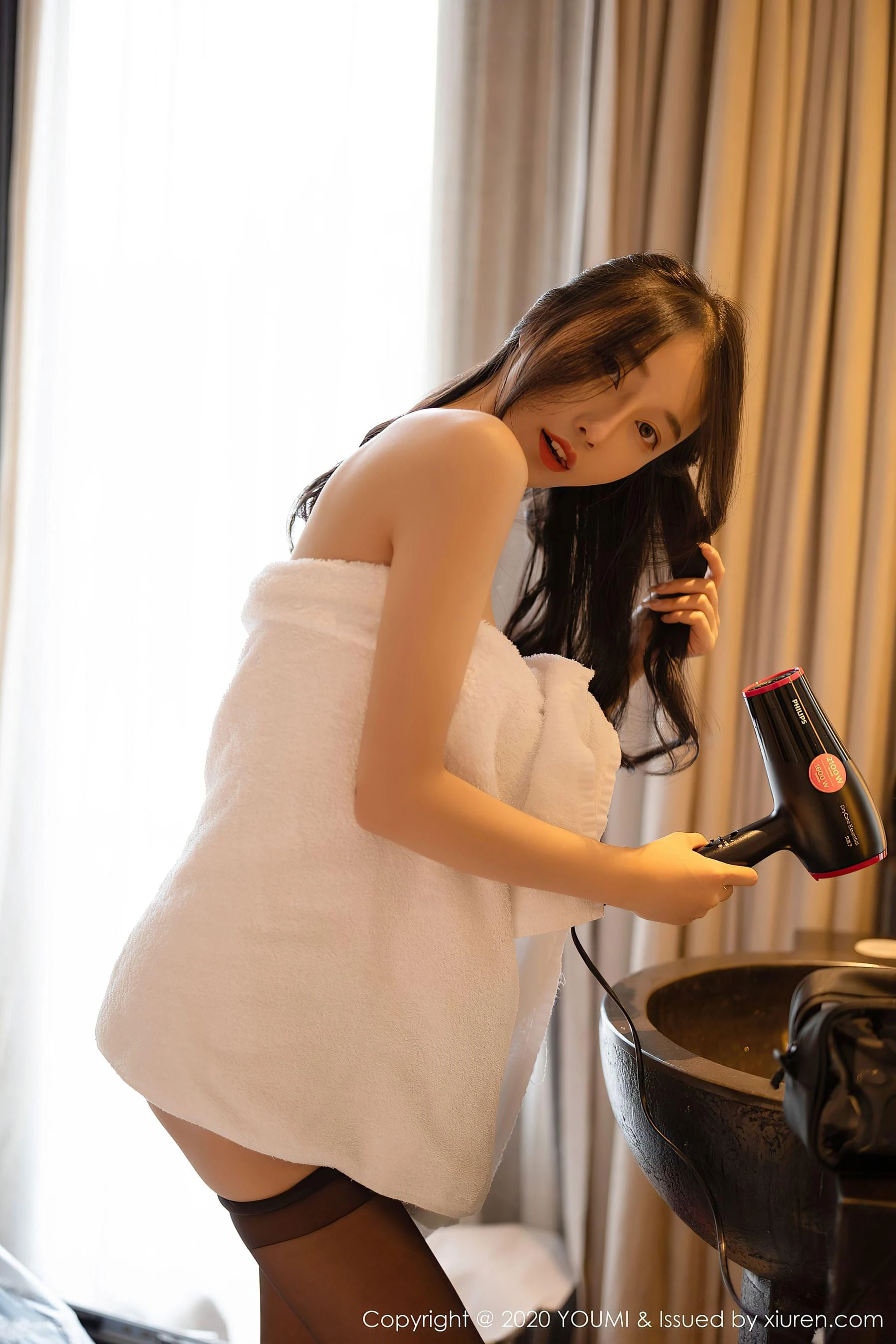 尤蜜荟YouMi Vol.582 玥儿玥er第3张