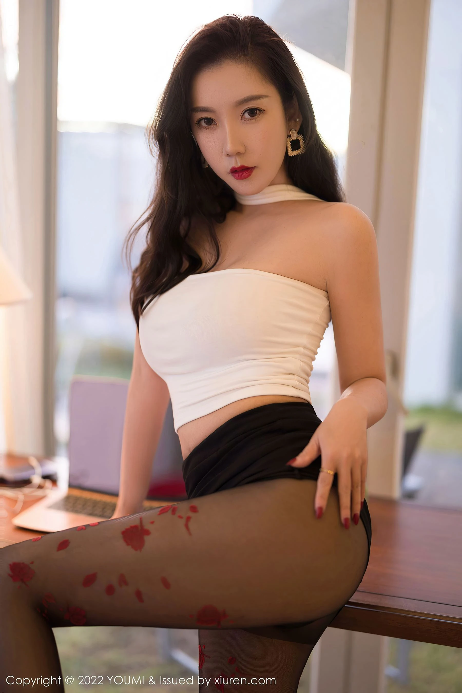  尤蜜荟 VOL.756 艾静香 三亚旅拍第2张