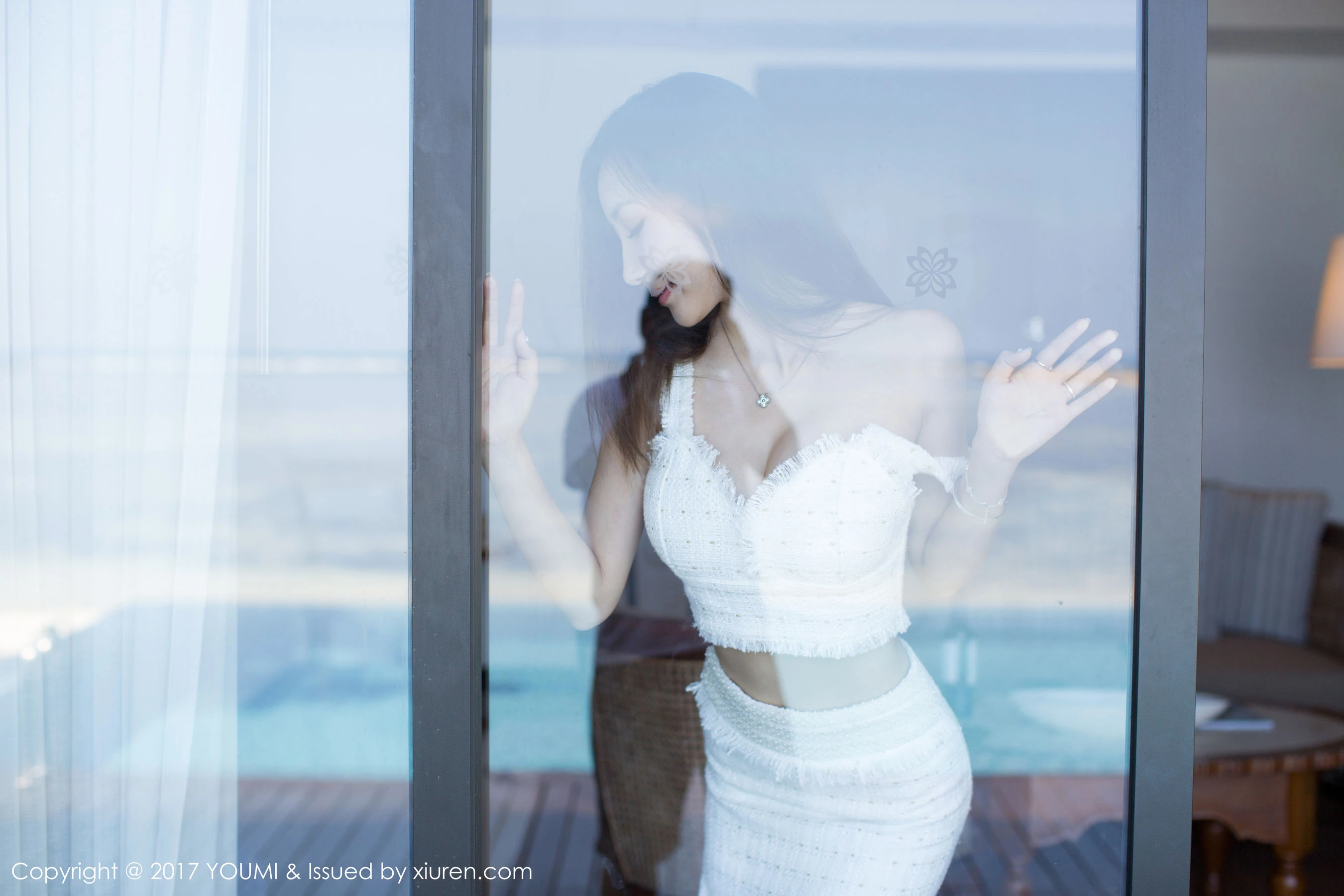 Yumi-尤美《马尔代夫旅拍》 尤蜜荟YouMi Vol.100第11张