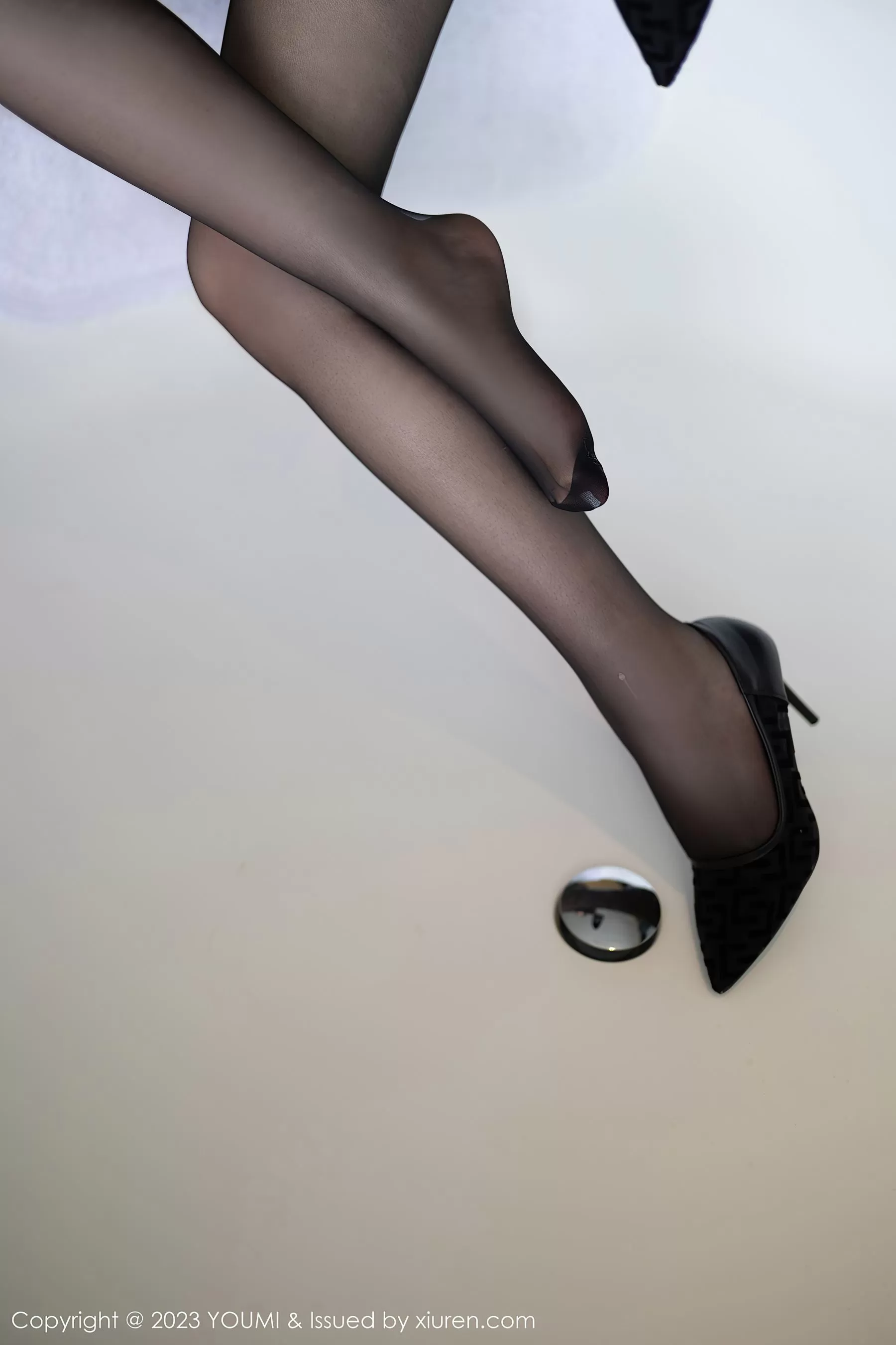  尤蜜荟 VOL.963 Carol周妍希 丰腴美臀 [72P]第8张